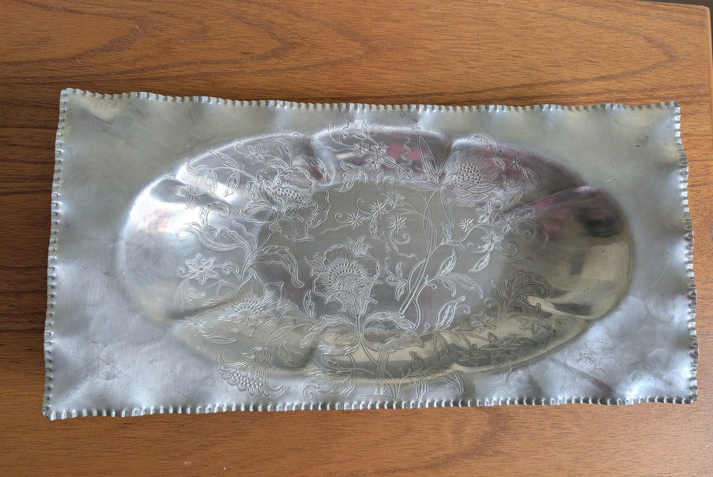 Hammered Aluminum Admiration Rectangular Tray with Wildflowers