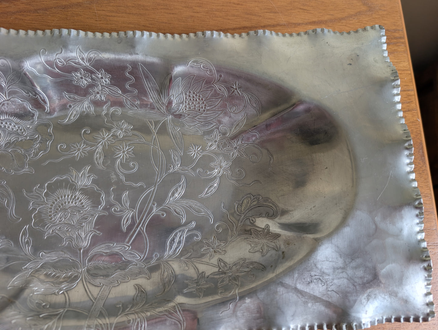 Hammered Aluminum Admiration Rectangular Tray with Wildflowers