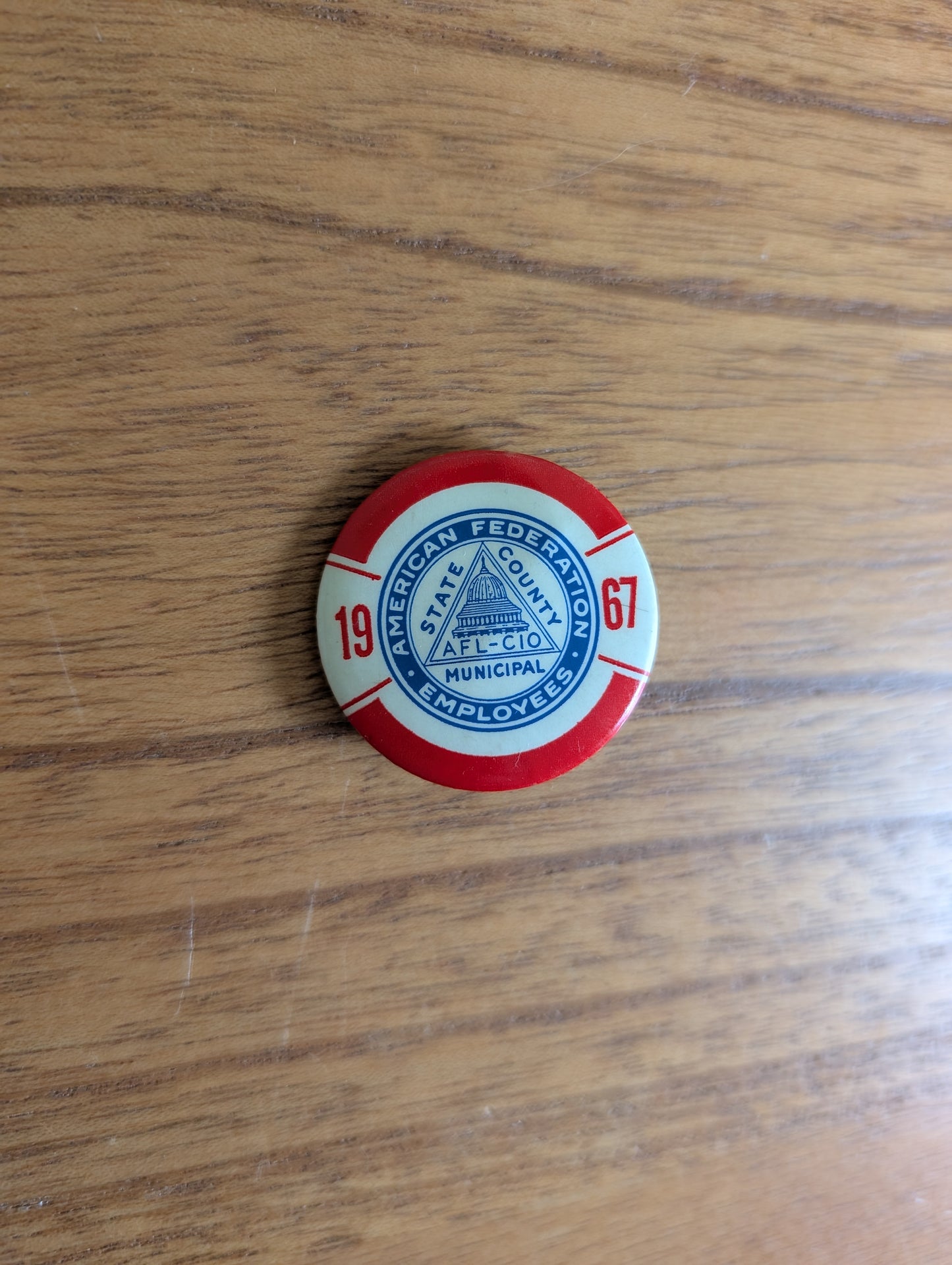 Vintage 1967 American Federation Union Badge Pin