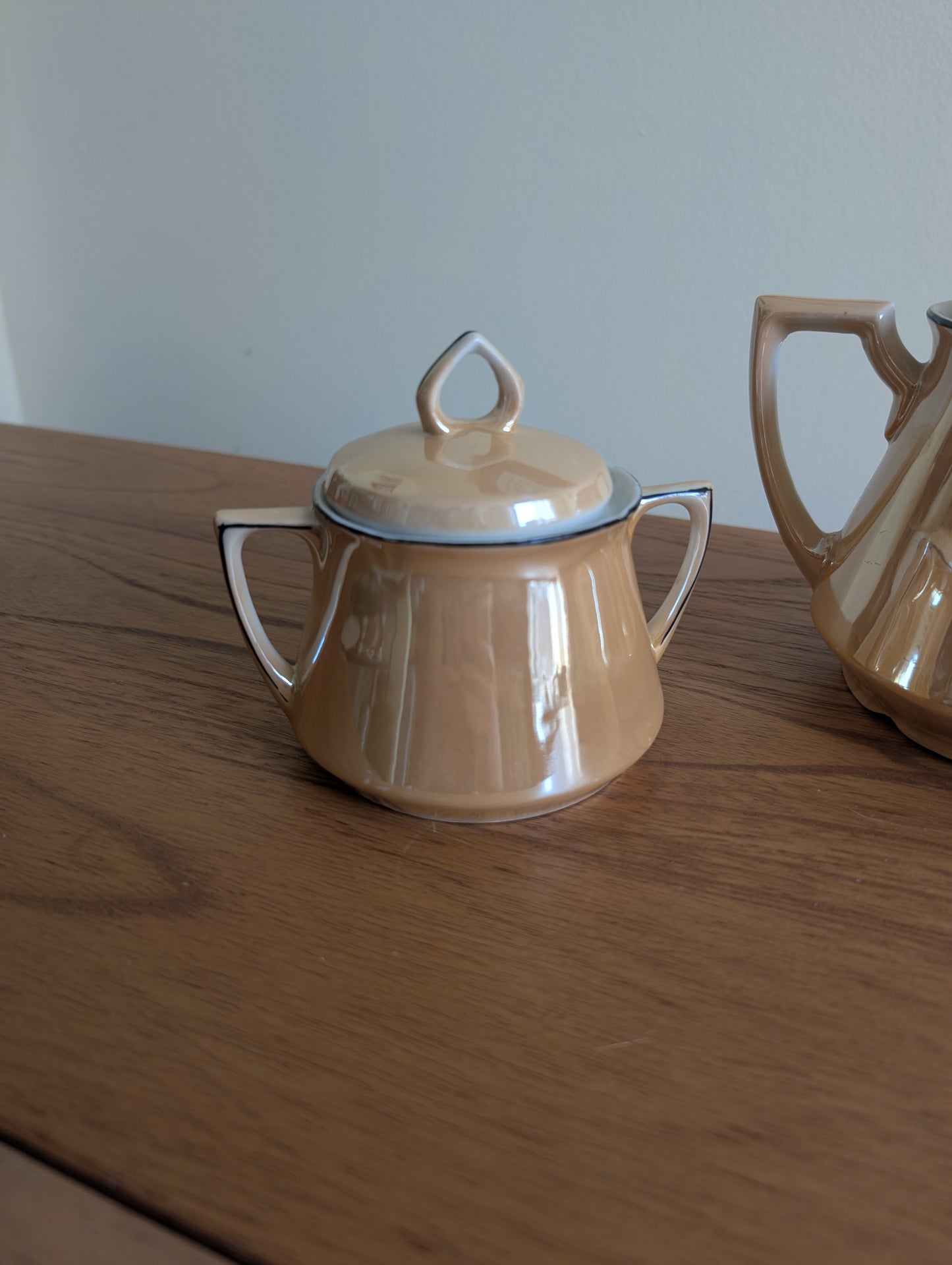 Peach Lustreware Tea Set 15 Pieces service for 4