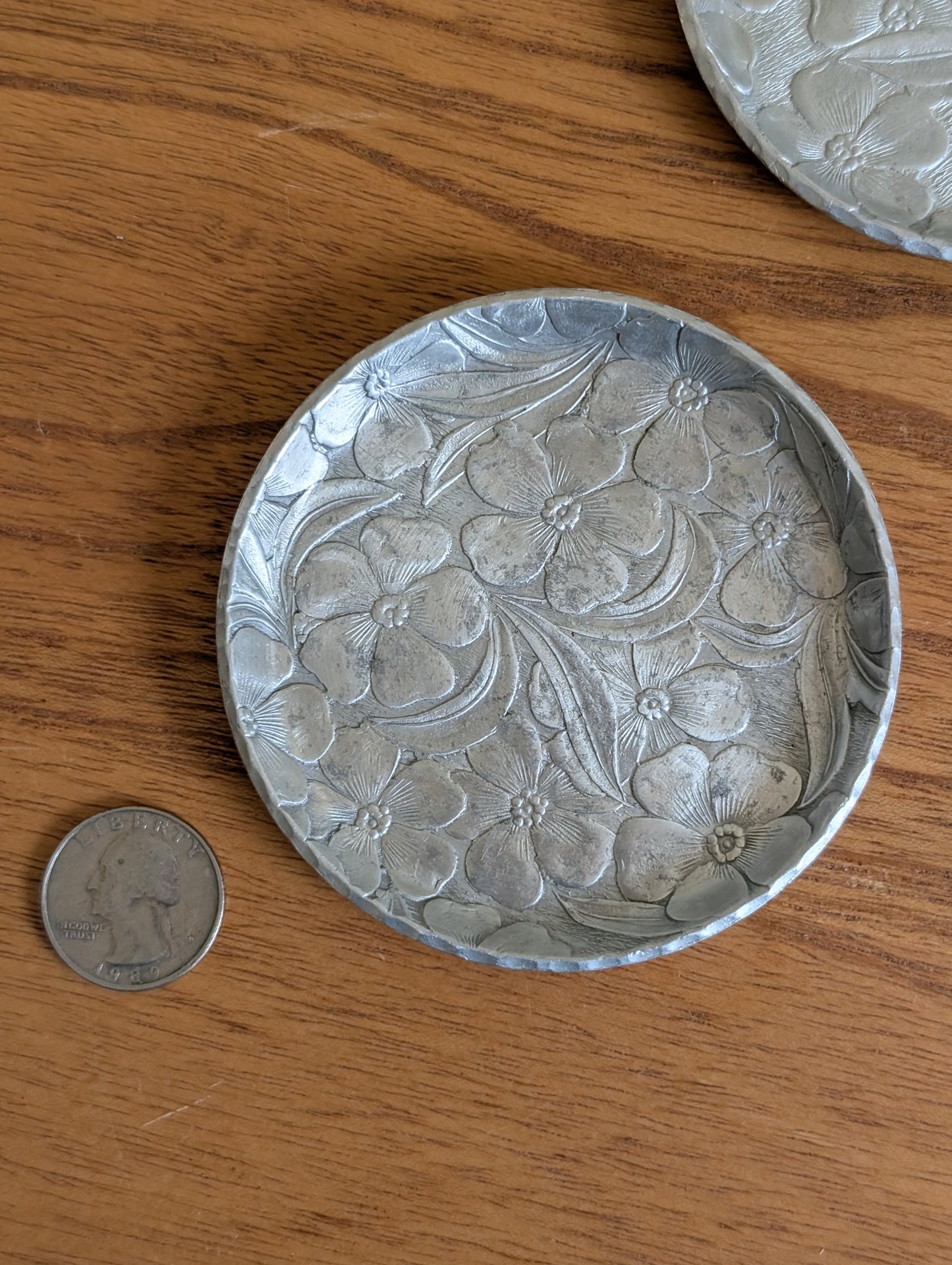 Set of 6 Everlast Forged Aluminum Dogwood Coasters
