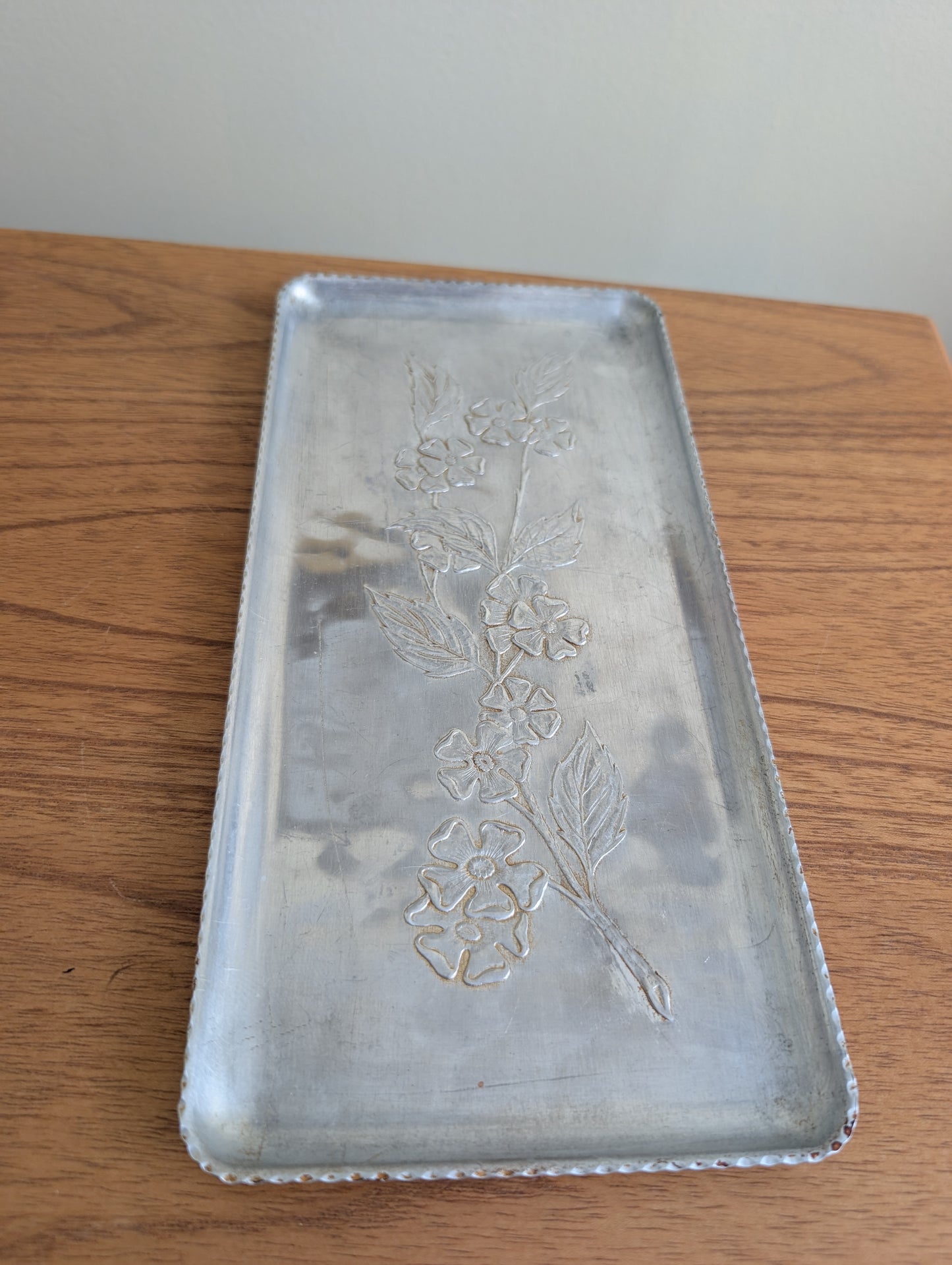 Vintage Hammered Aluminum Dogwood Tray