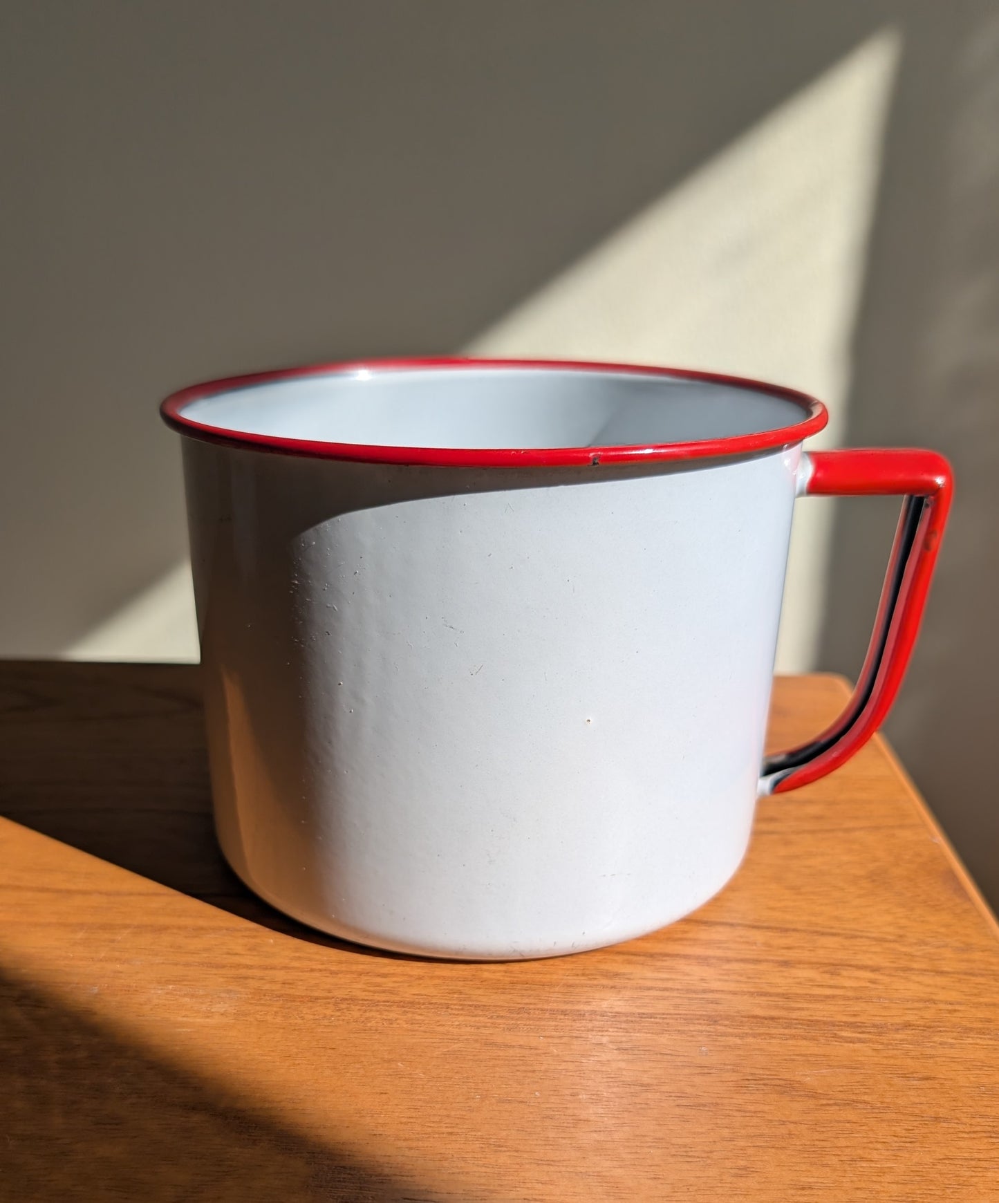 Red and White Enamel Mixing Bowl with Handel