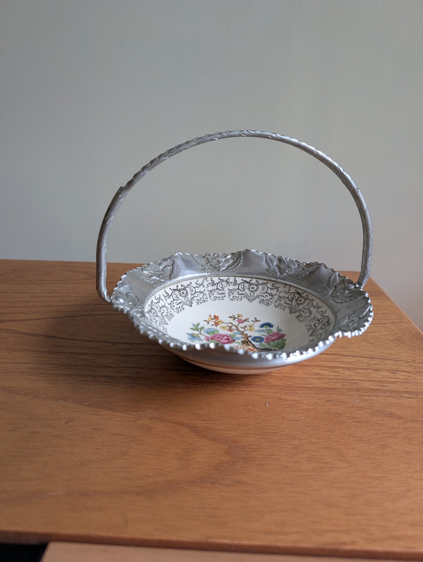 Vintage Farber & Shlevin Basket