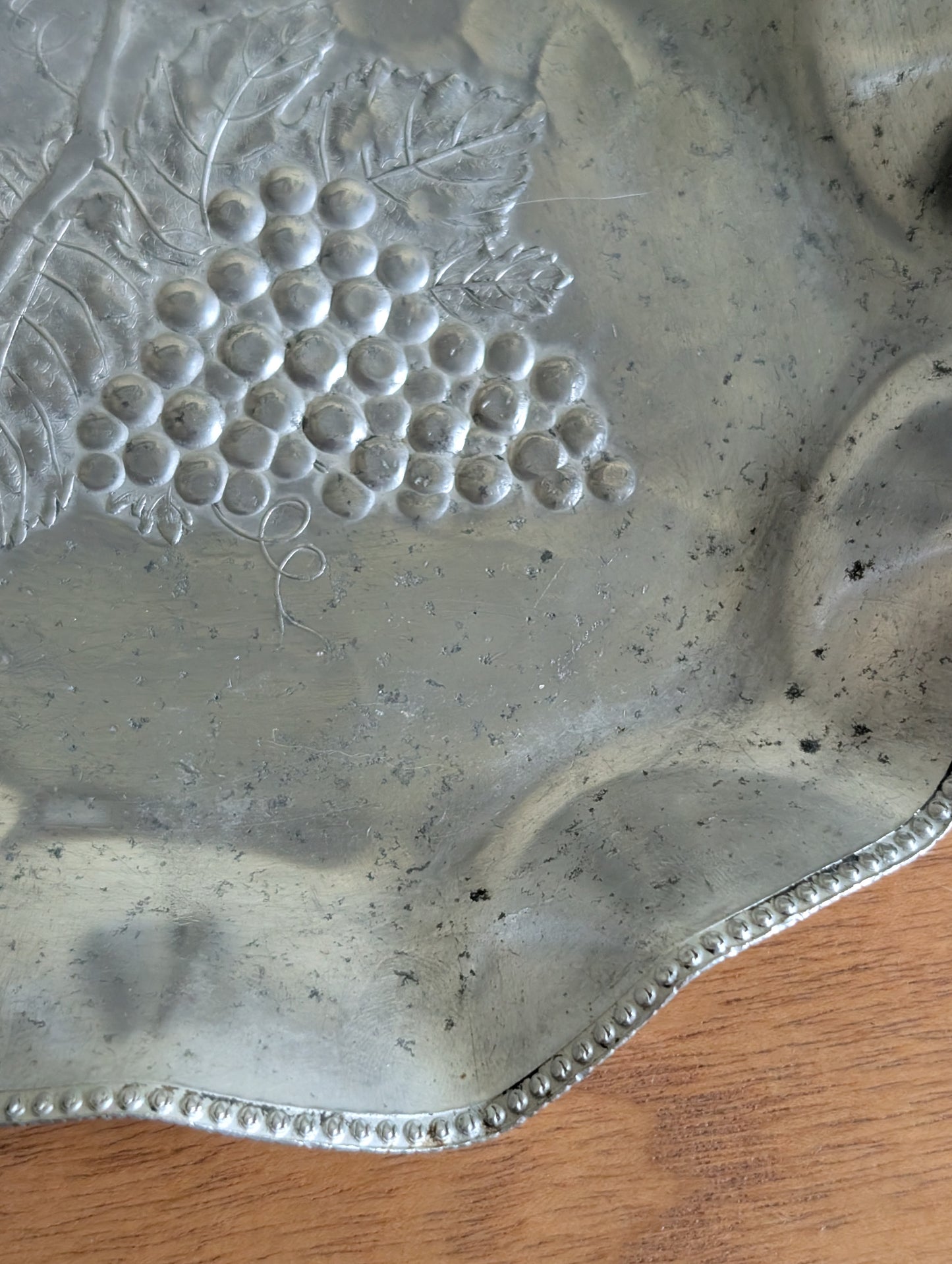 Hammercraft Hand Hammered Aluminum Grape Dish