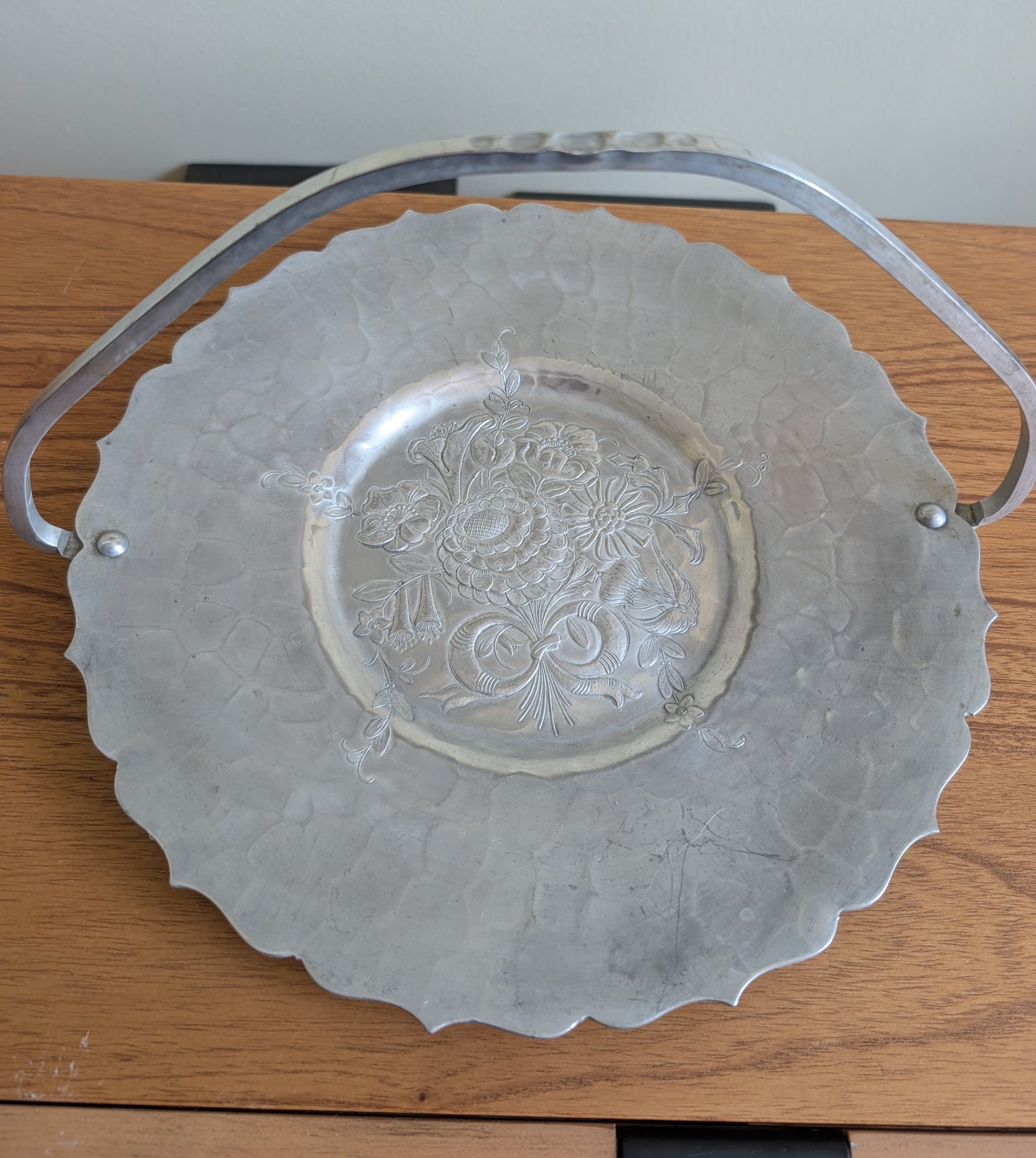 Hand Forged Hammered Aluminum Decorative Tray with Handle