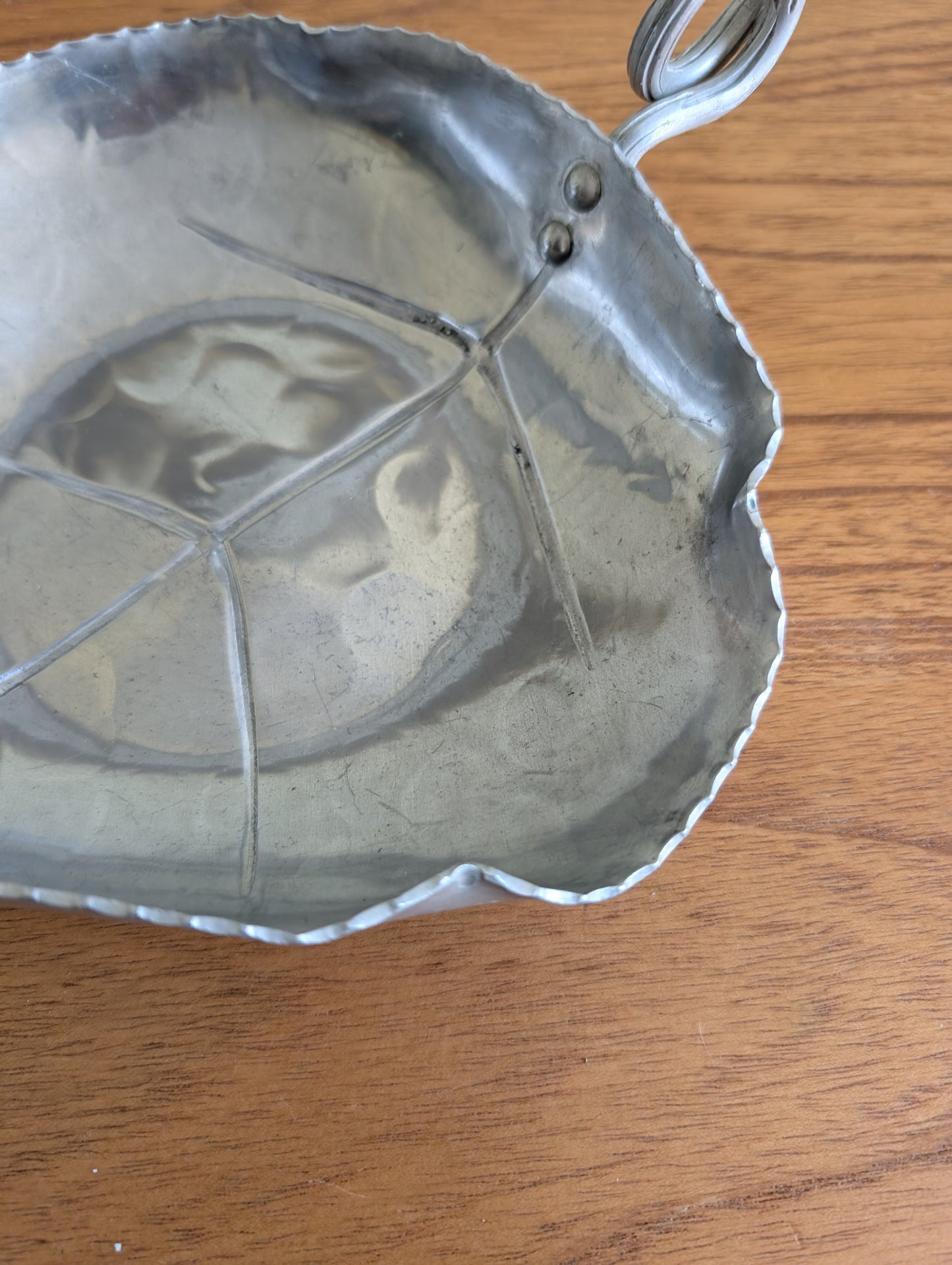 Vintage Buenilum Hammered Aluminum Leaf Dish