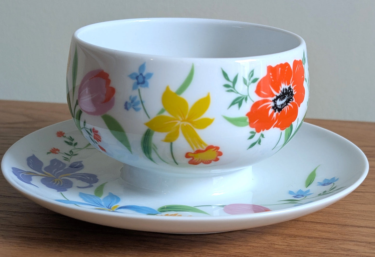 Primavera Pedestal Cake Stand and Gravy Bowl by Heinrich