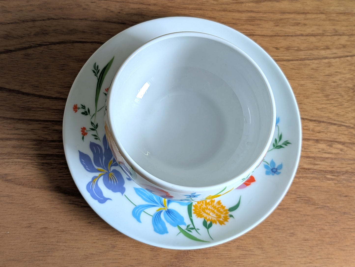 Primavera Pedestal Cake Stand and Gravy Bowl by Heinrich