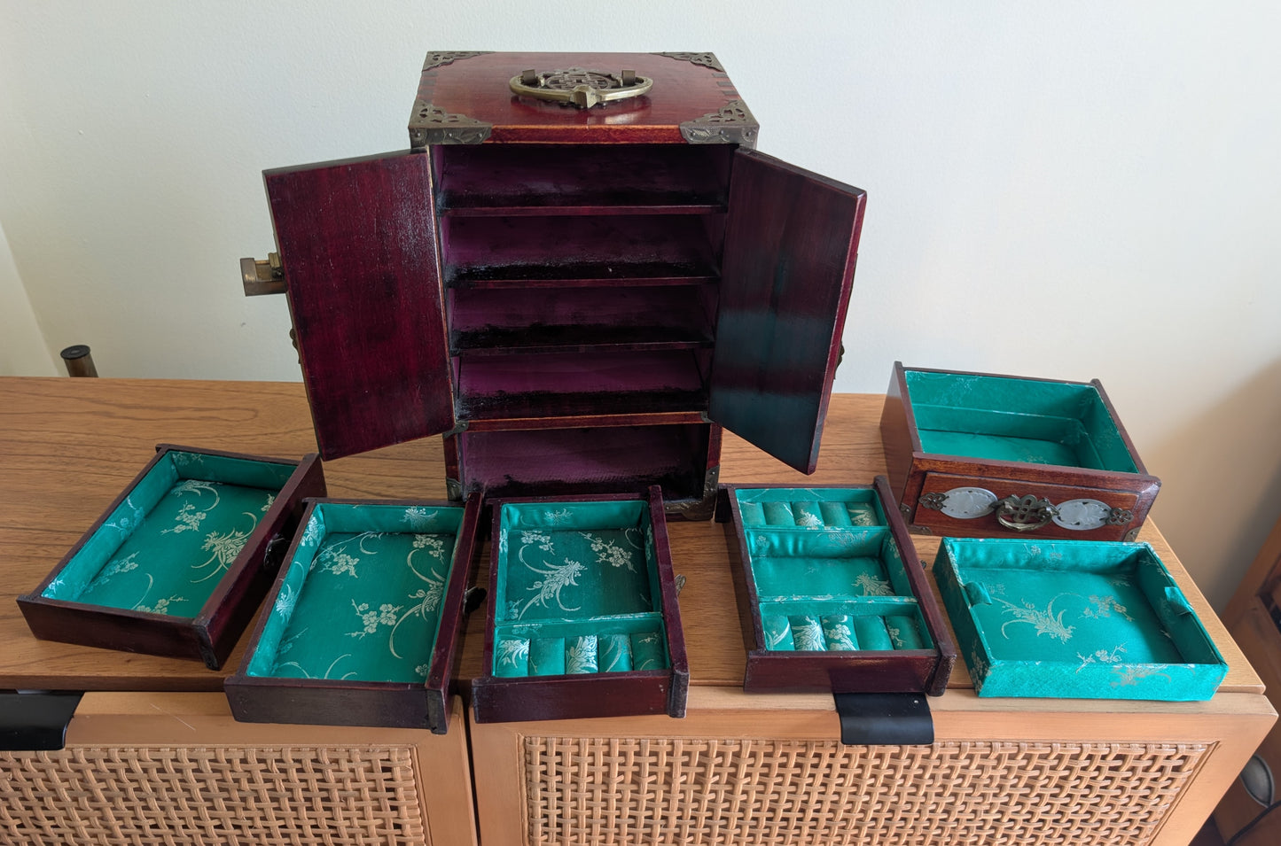 Chinese Rosewood Jewelry Box