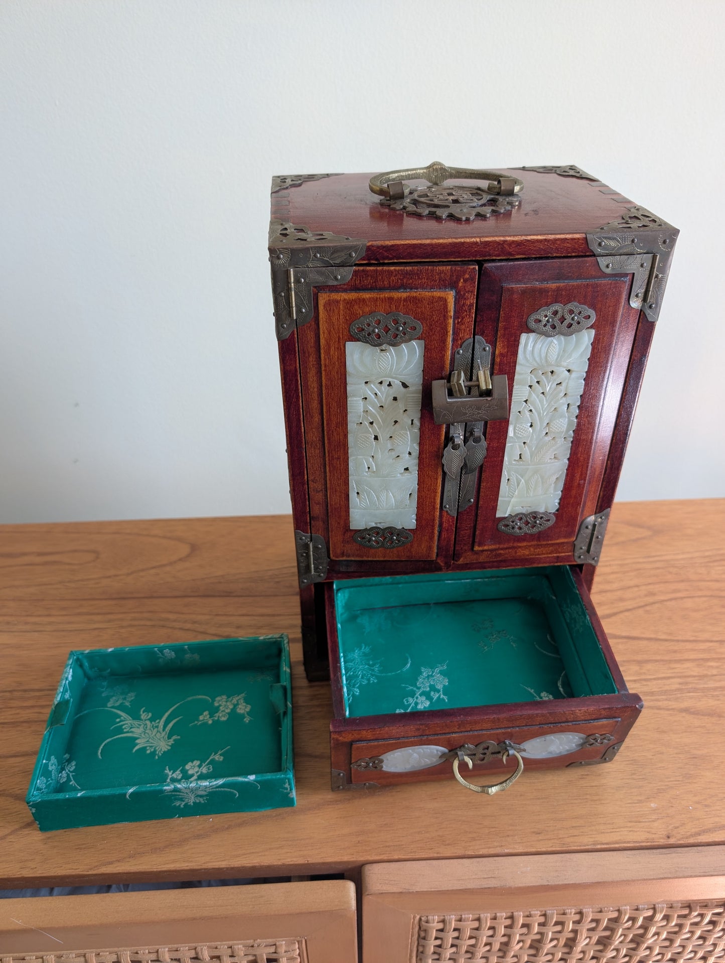 Chinese Rosewood Jewelry Box