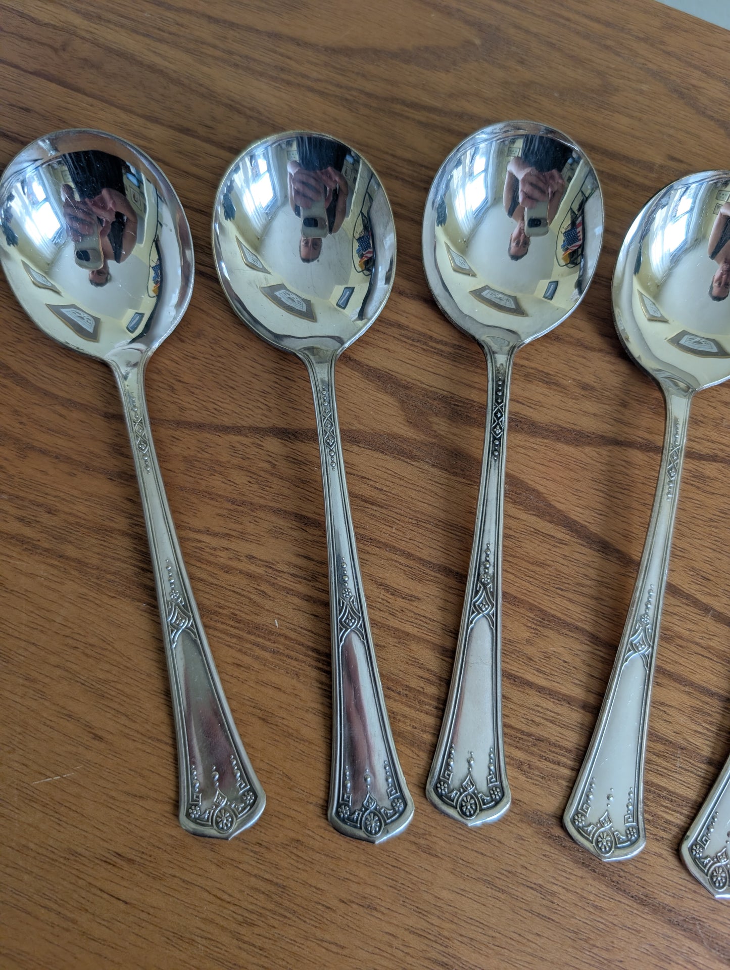 Set of 8 Vintage Silver Plated Soup Spoons