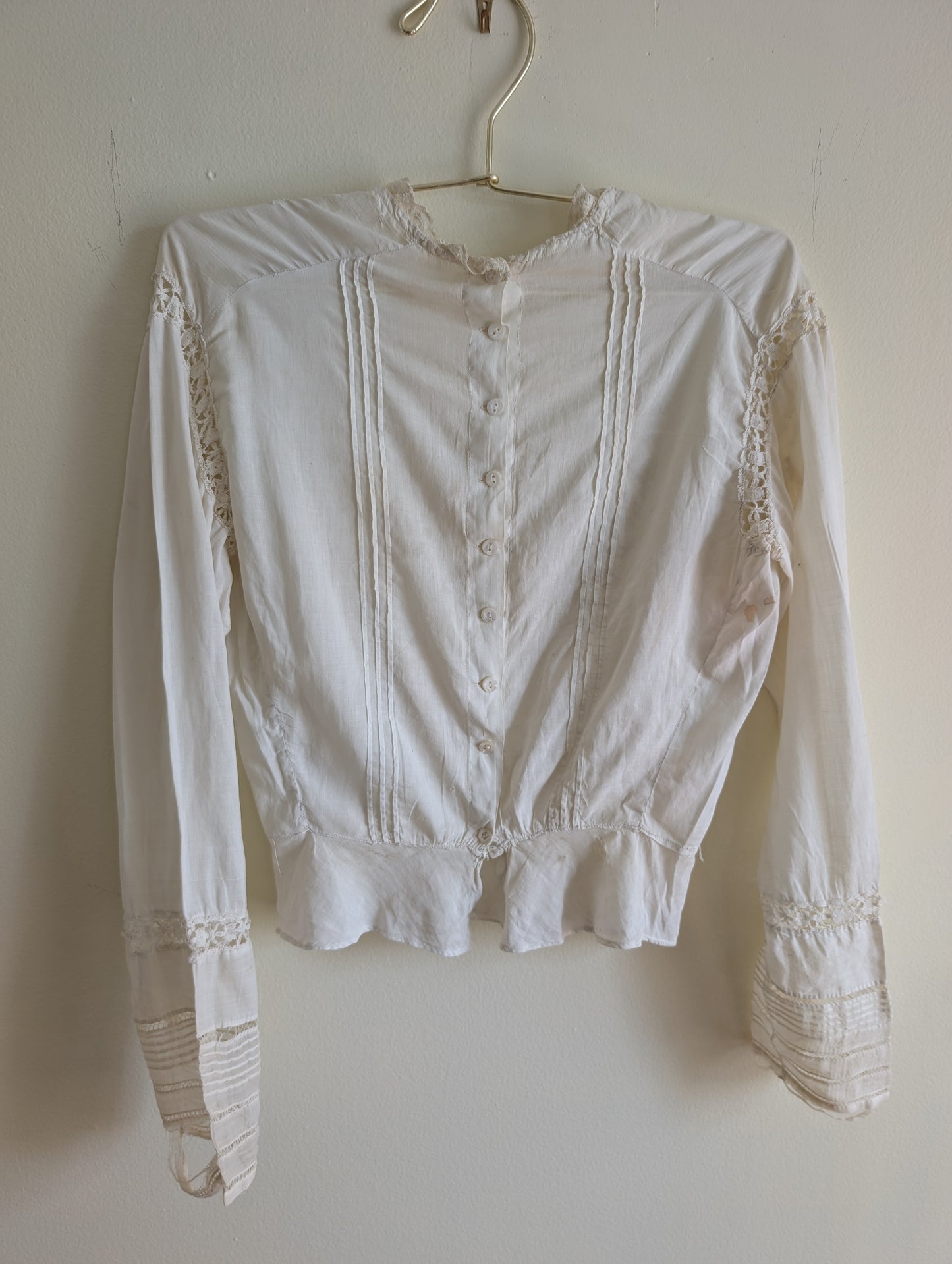 Victorian White Cotton Shirt With Embroidery