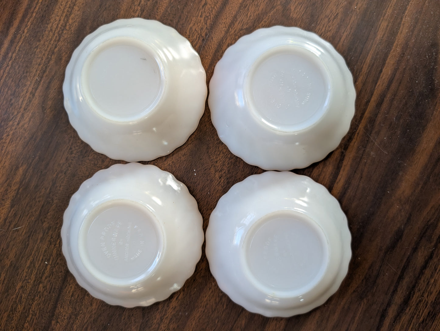 Set of 4 MCM Anchor Hocking Fire King Milk Glass Gold Rim Small Dessert Bowls