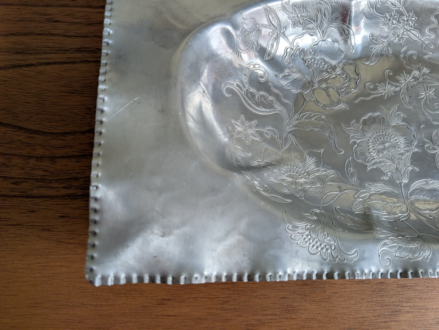 Hammered Aluminum Admiration Rectangular Tray with Wildflowers