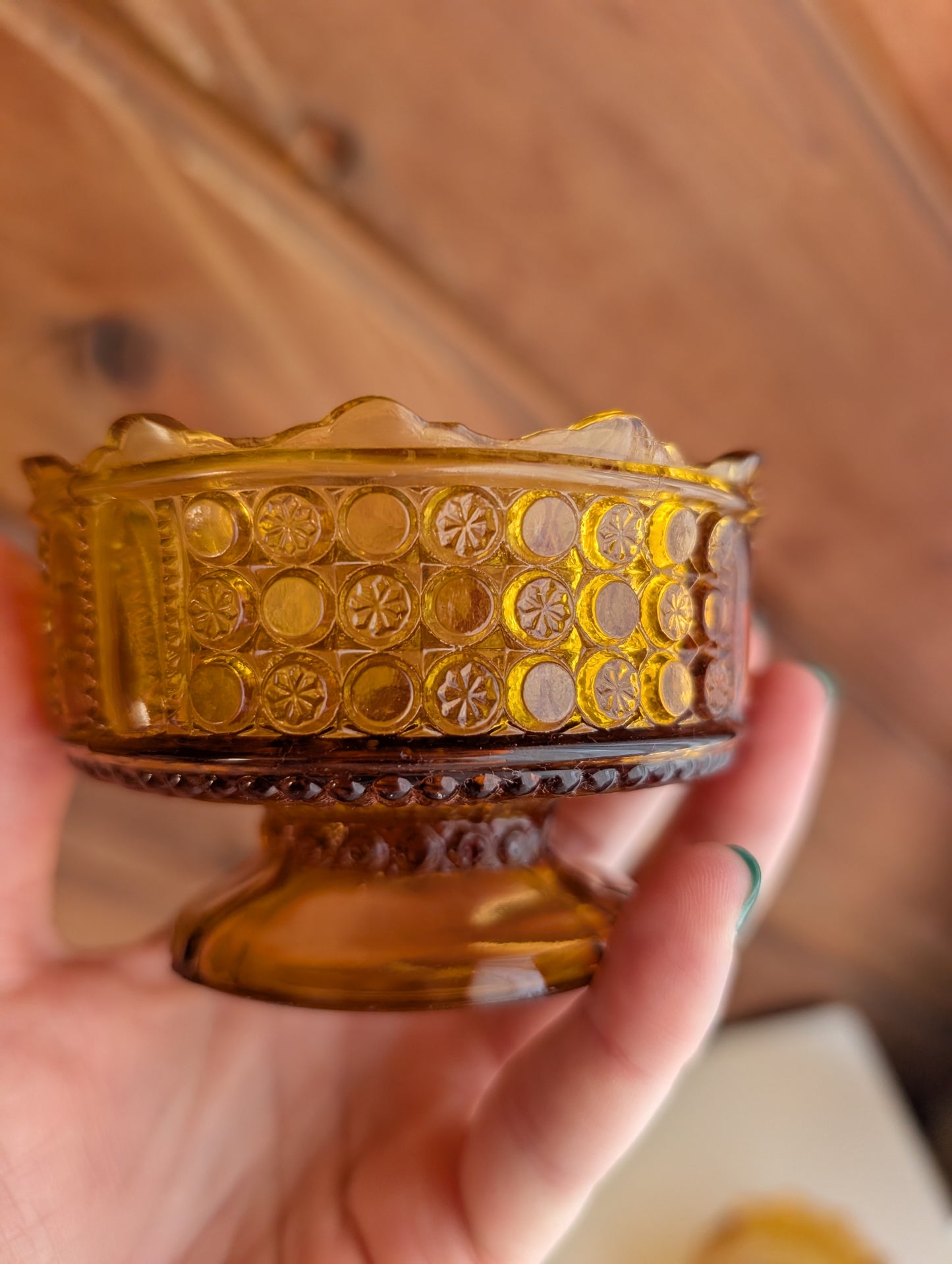 Pair of Three Panel Amber Small 4" Bowls Richards & Hartley Glass Early American