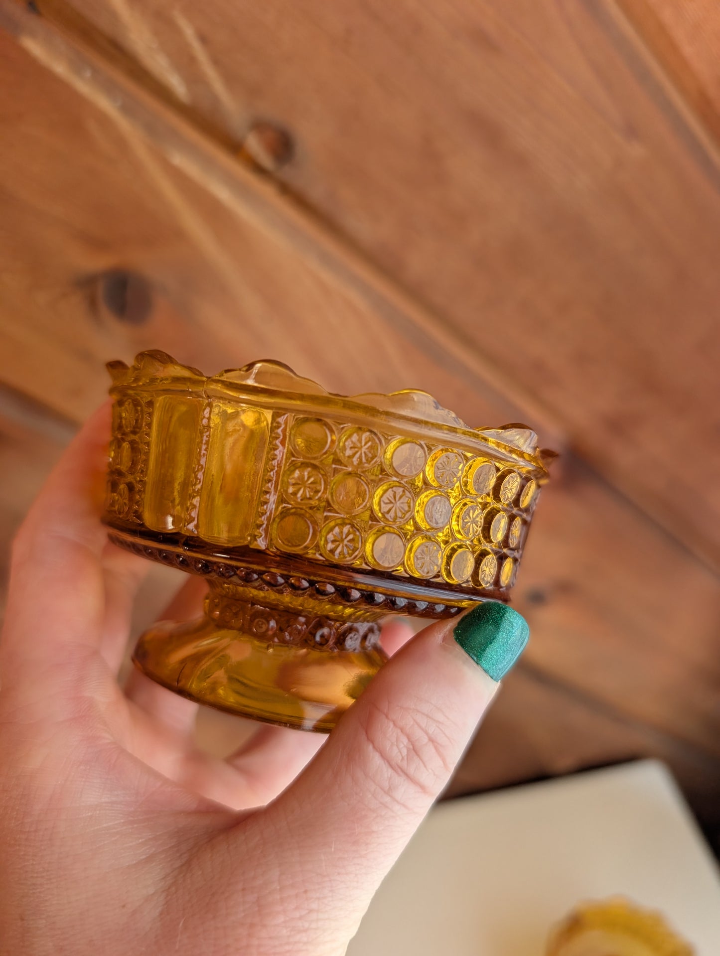 Pair of Three Panel Amber Small 4" Bowls Richards & Hartley Glass Early American