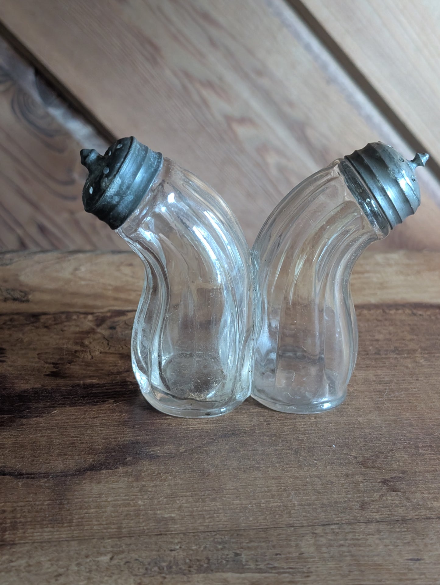 1870s Rare Hand Blown Double Gemel Ribbed Salt & Pepper Shaker With Lids