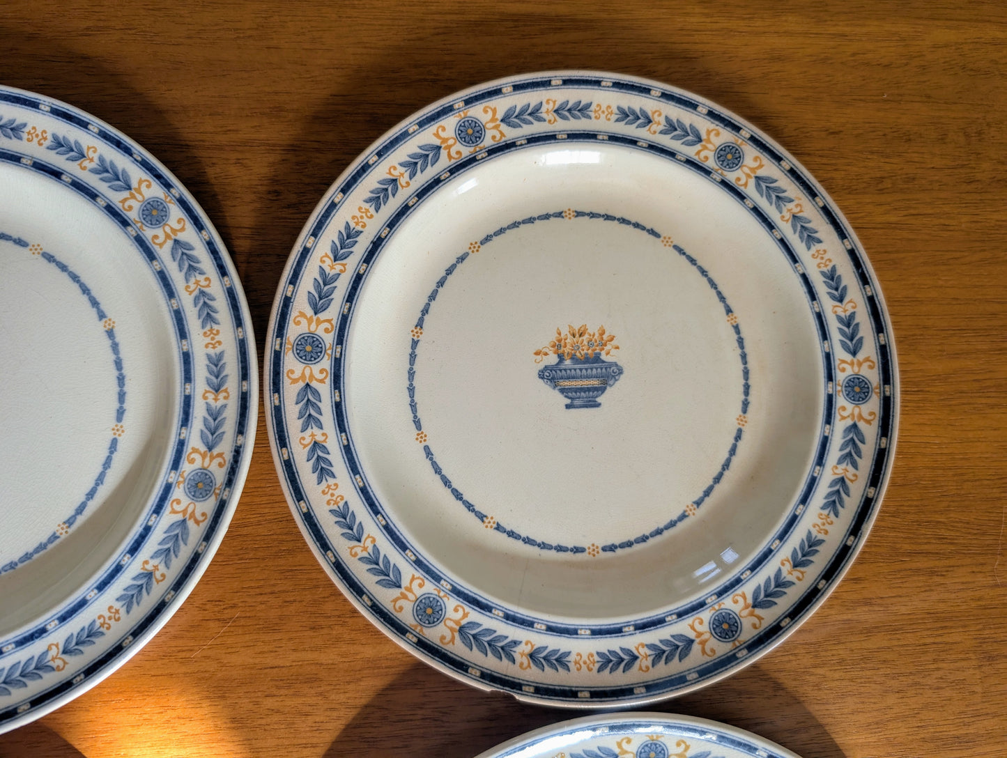 4 Wedgwood Etruria Blue Laurel Salad Plates