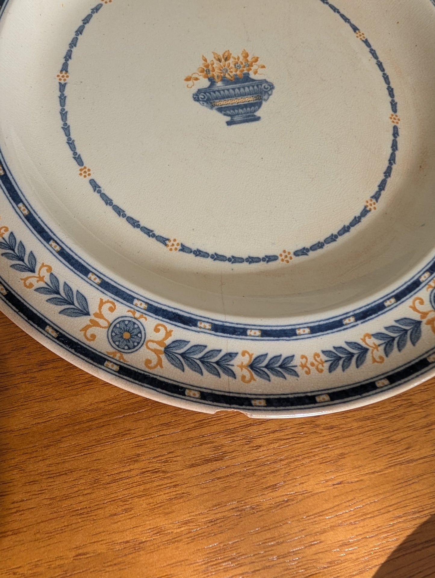 4 Wedgwood Etruria Blue Laurel Salad Plates