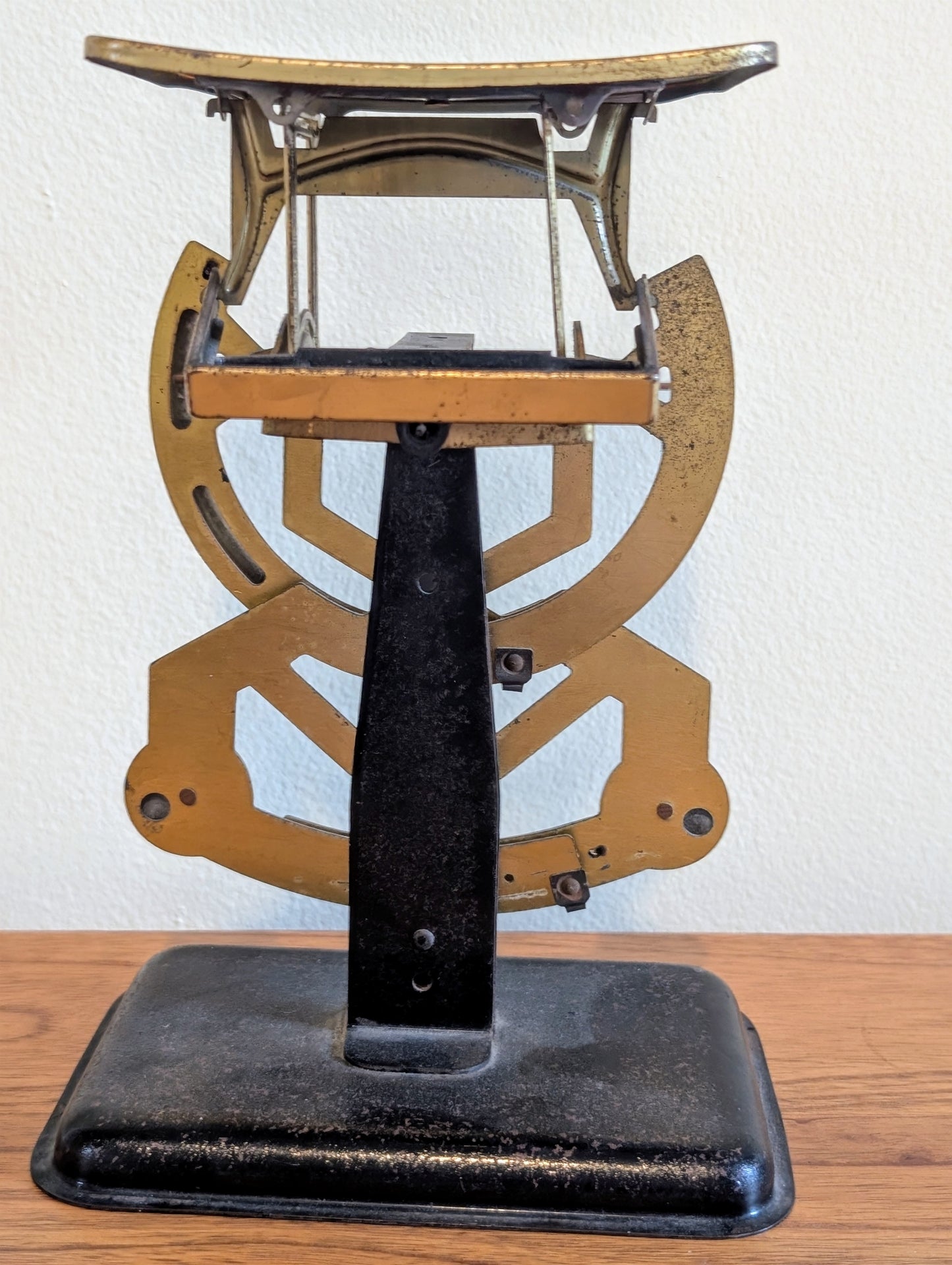 1930s Bilateral Letter Scale