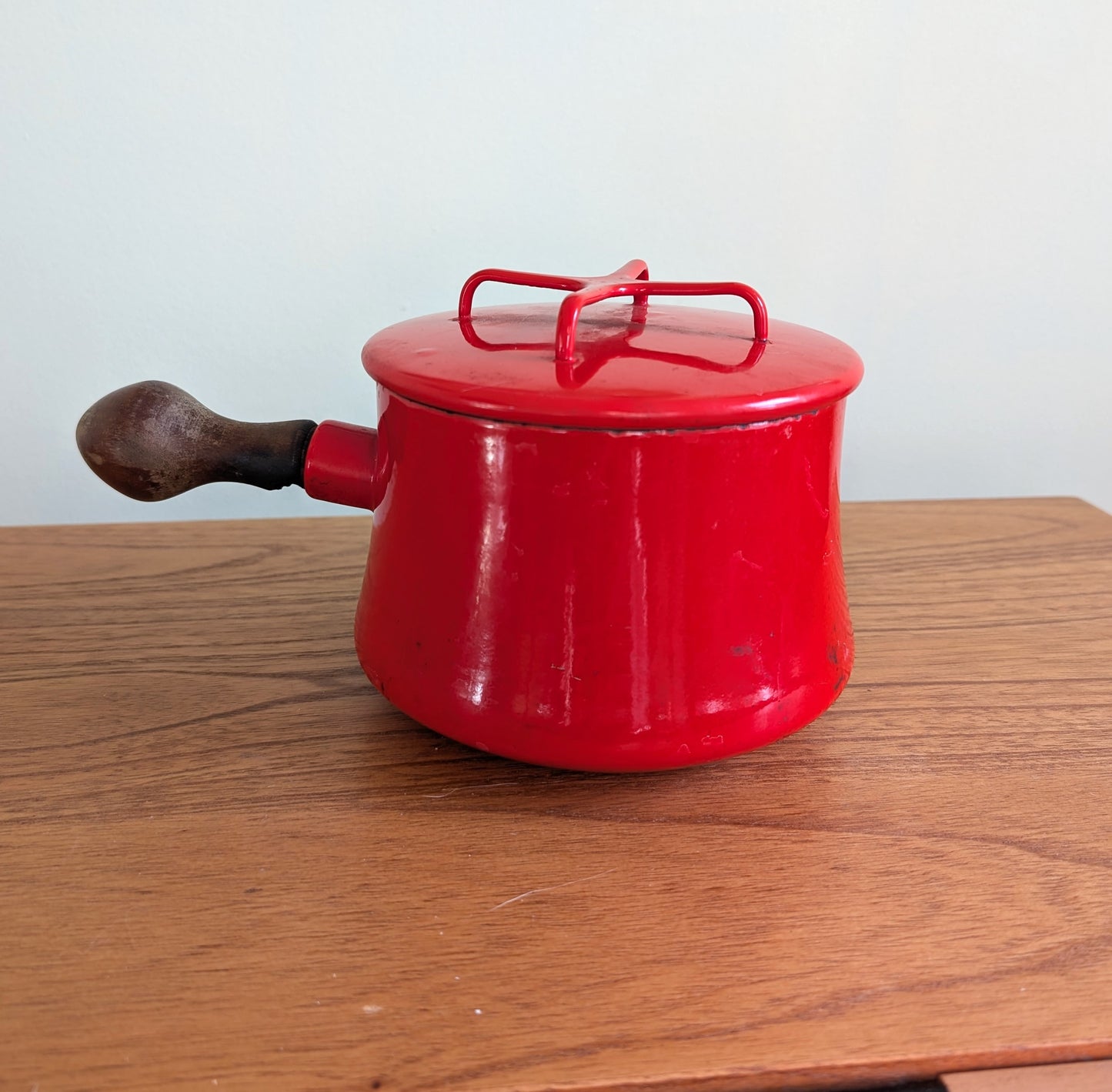 Dansk Kobenstyle Tomato Red 1 Quart Lidded Enamel Pot