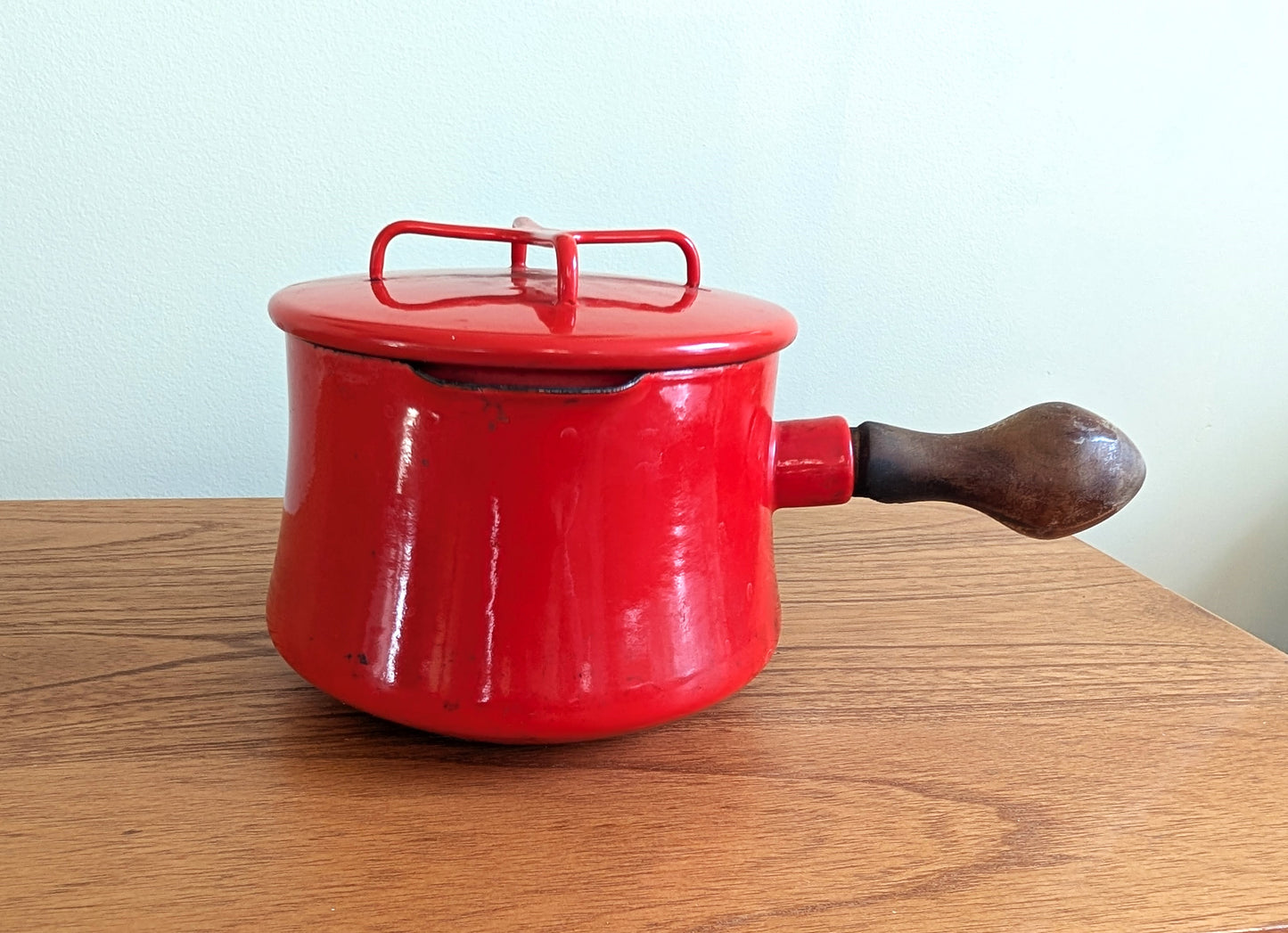 Dansk Kobenstyle Tomato Red 1 Quart Lidded Enamel Pot