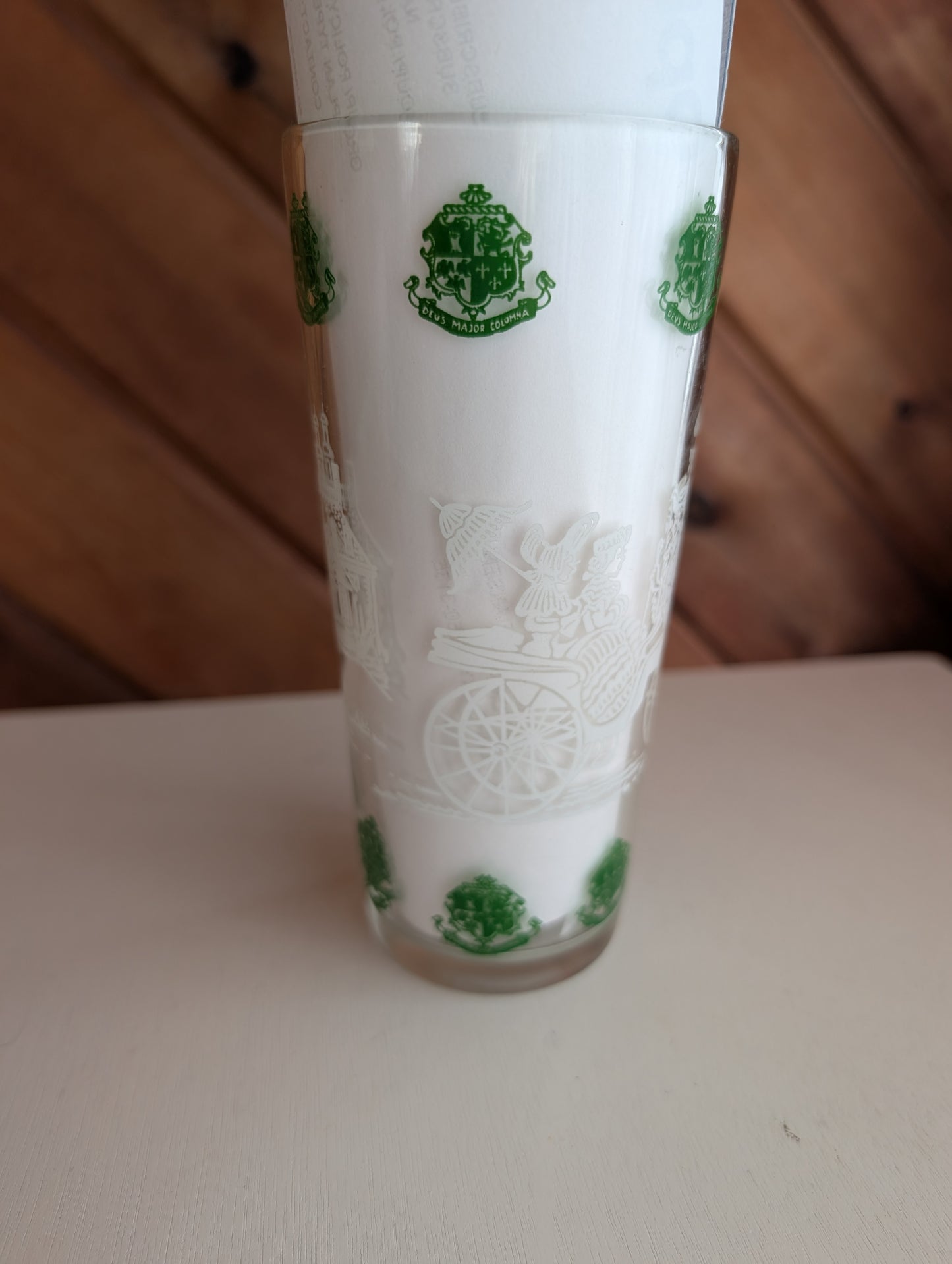 Vintage Deus Major Columna Drinking Glass Manor House Estate Scene 6 1/2" Tall