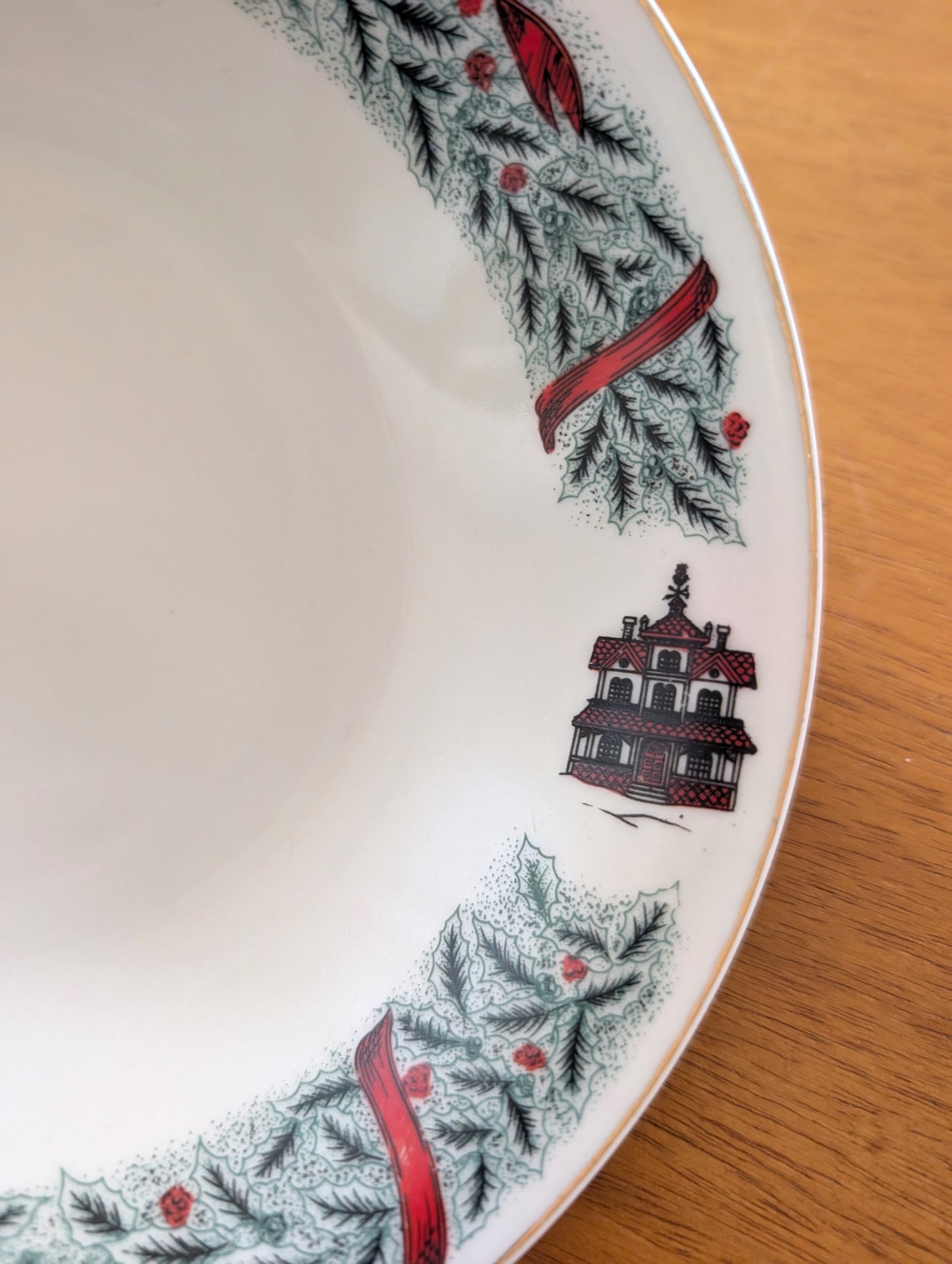 Set of 6 Diadem Fine China Cardinal Christmas Bowls