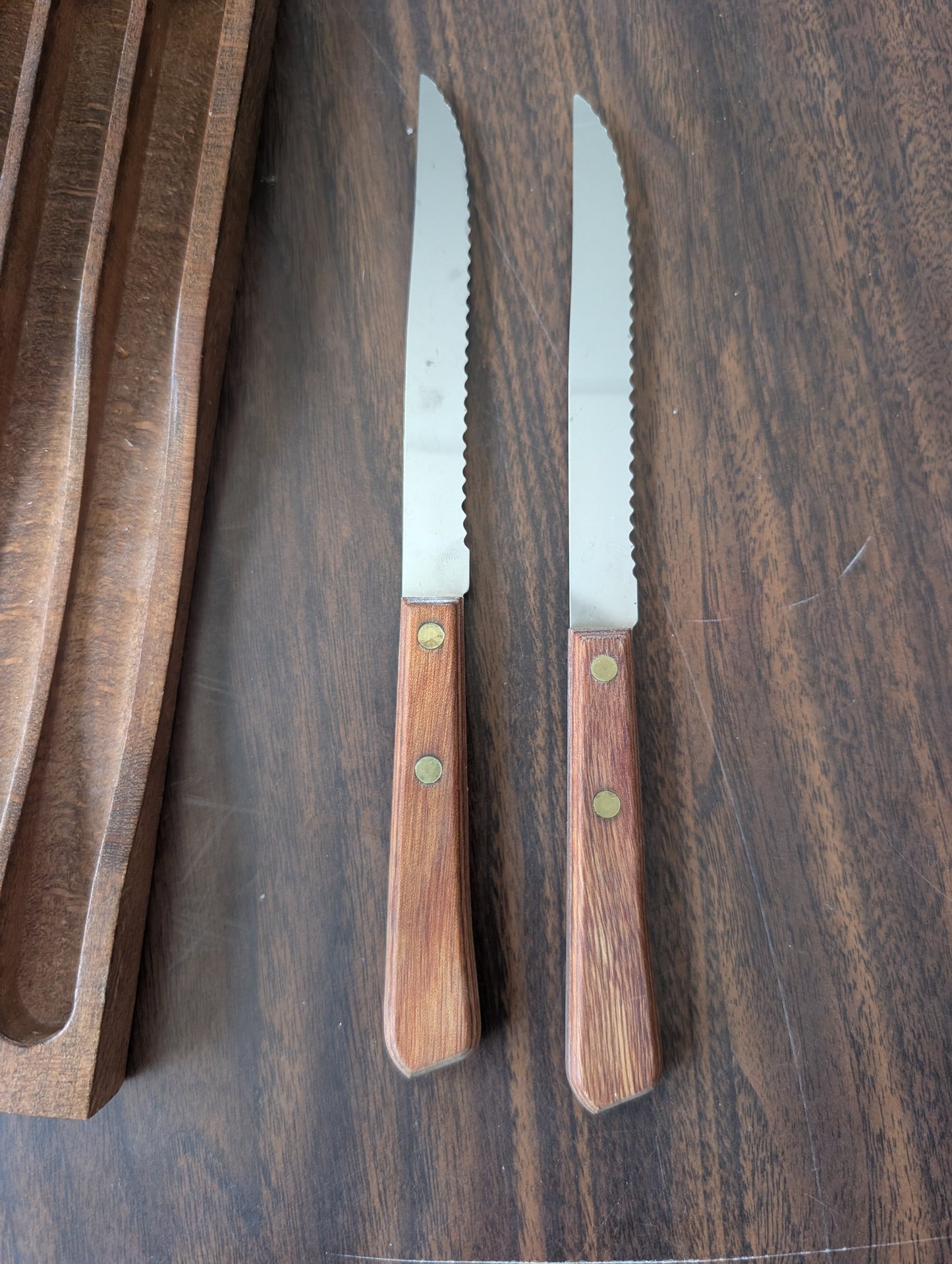 Forgecraft By Washington Forge Set of 2 Stainless Steel Knives & Holder