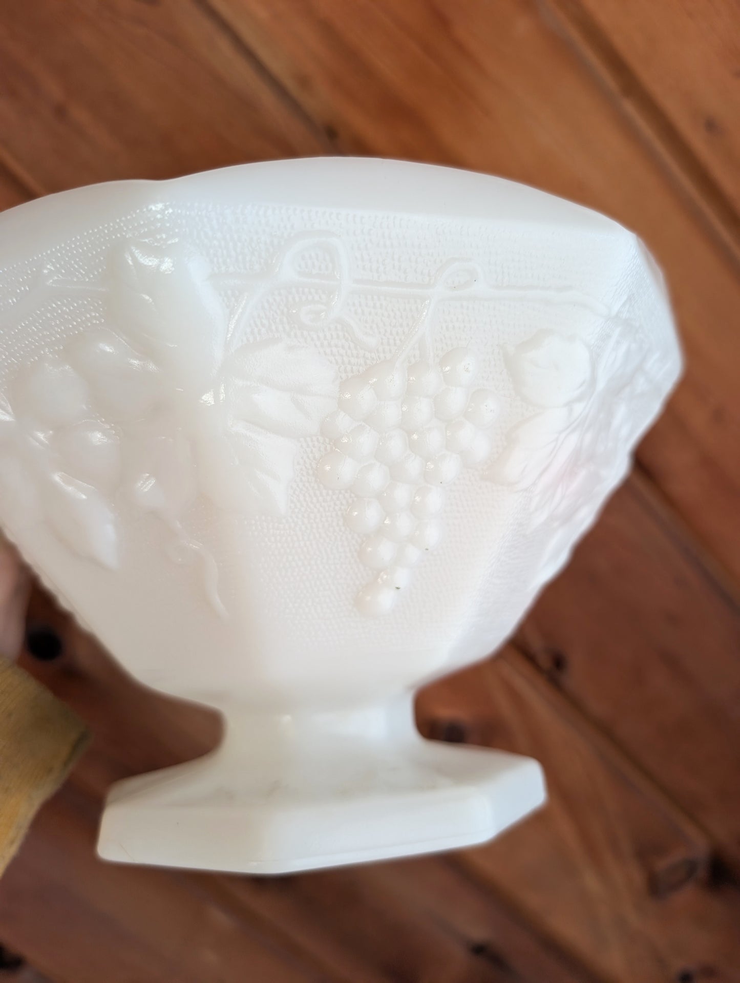 Anchor Hocking "Harvest Grape" Milk Glass Bowl