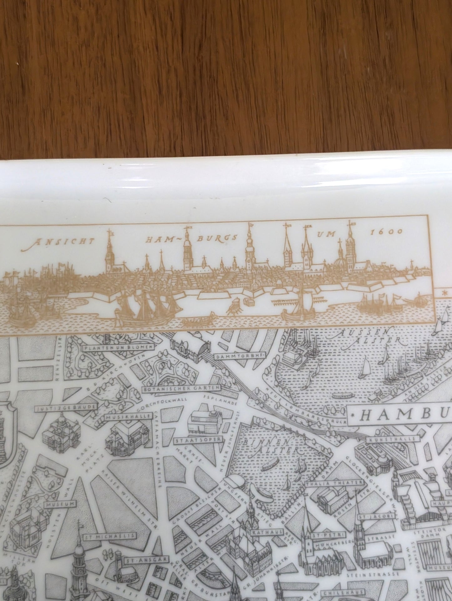 Studio Hamburg Germany Square Porcelain Plate by Uhlenhorst GEGR 1849  10inx10in