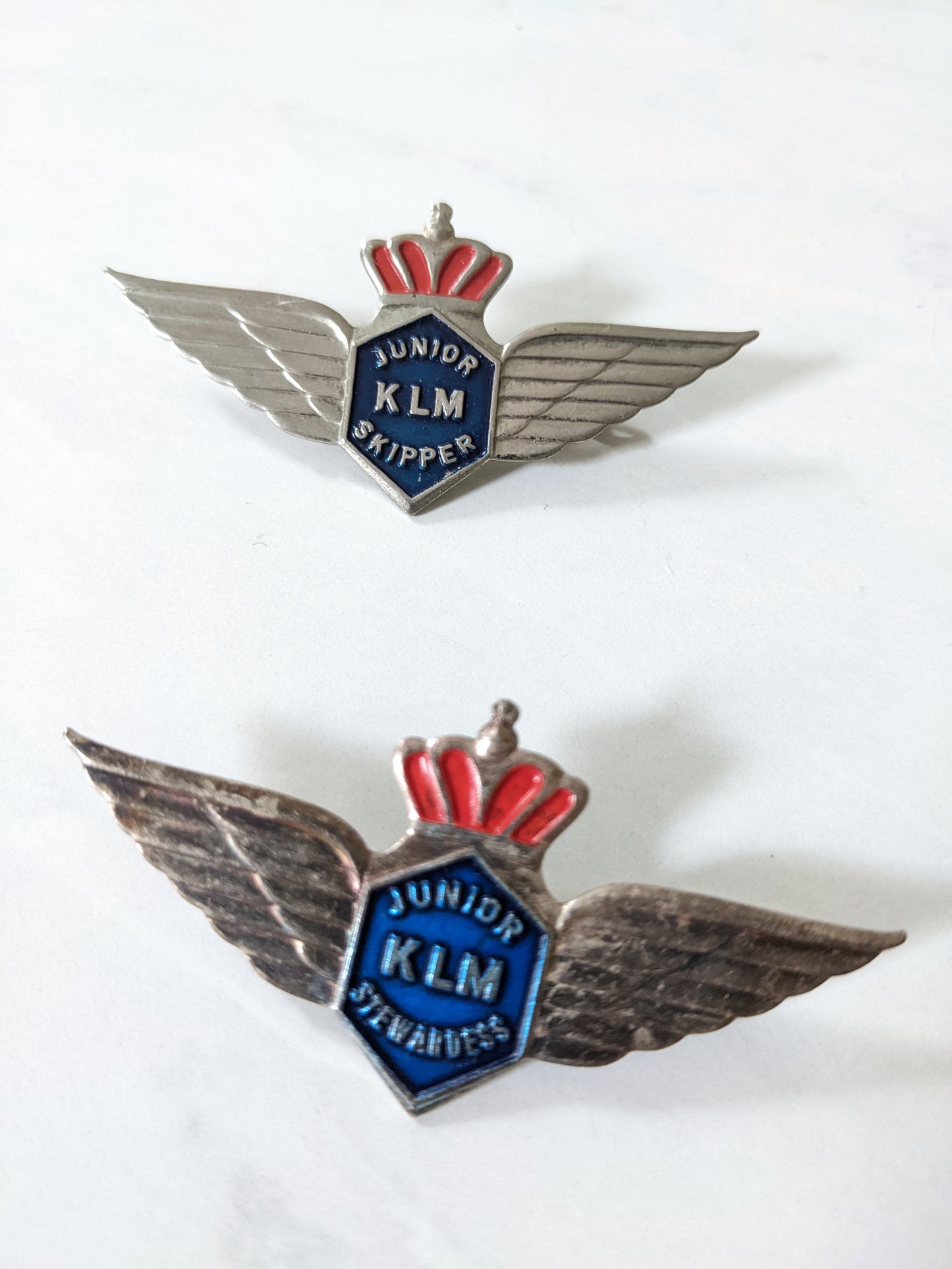 2 KLM Airlines Pins