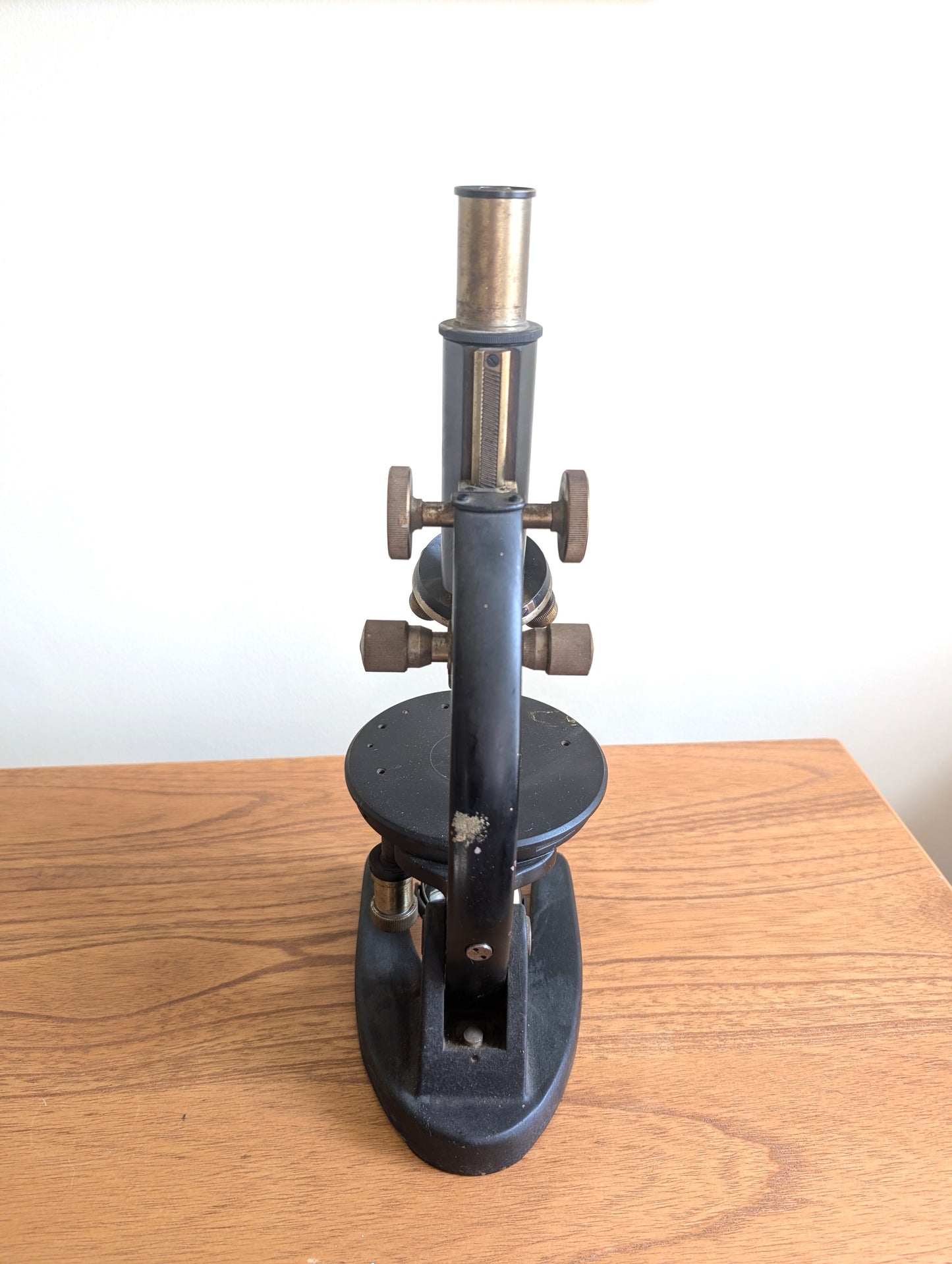 Winkel-Zeiss Gottingen Microscope