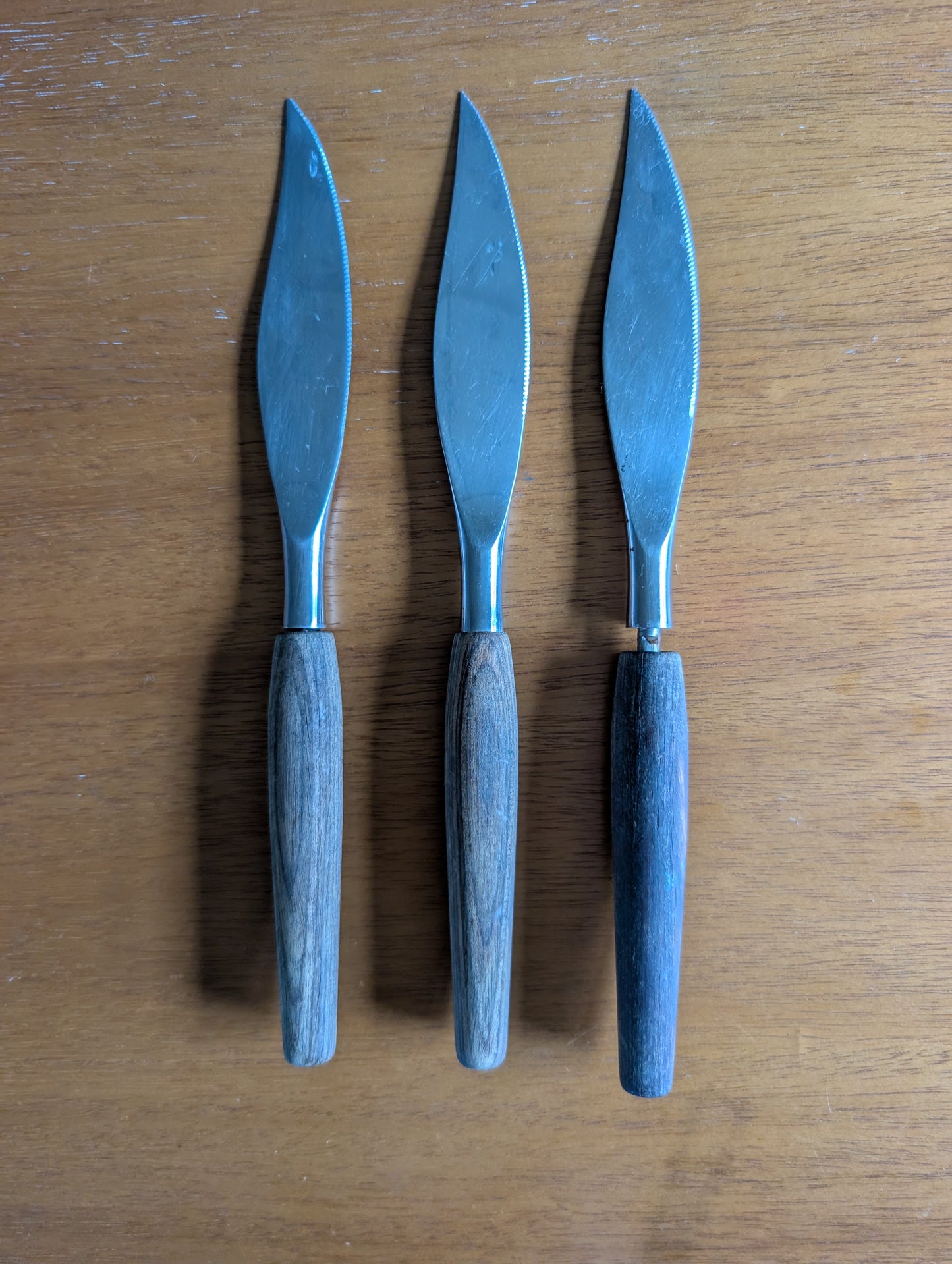 3 MCM Mode Danish Stainless Sheffield Flatware Knives