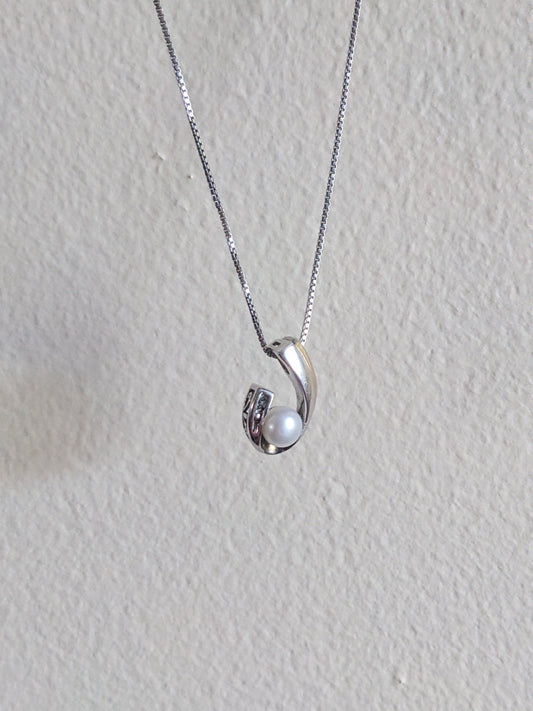 Silver and Gold Pendant with a Pearl