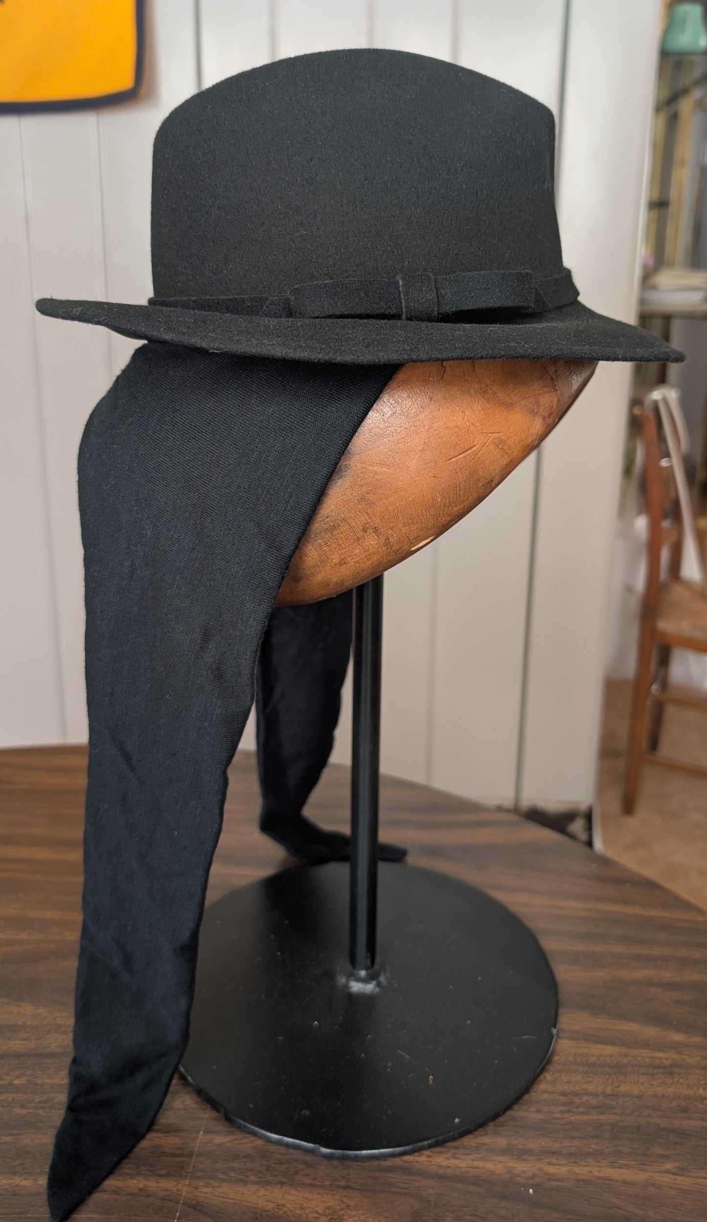 Vintage Wool Peachfelt Black Hat with Scarf in Wilby Hatter Box Lord & Taylor