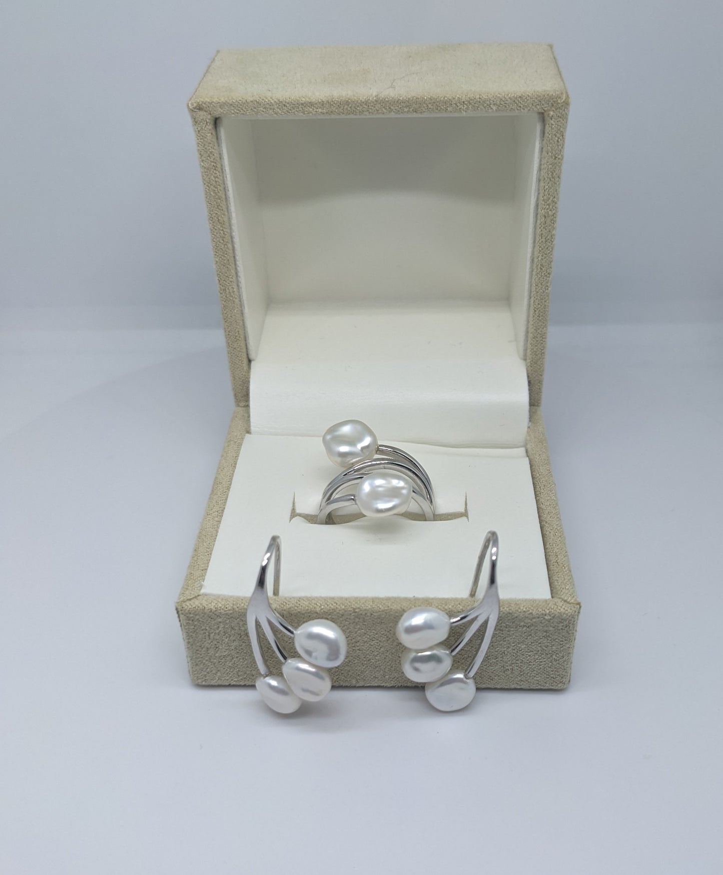 Freshwater Pearl Earrings Ring Set Size 6