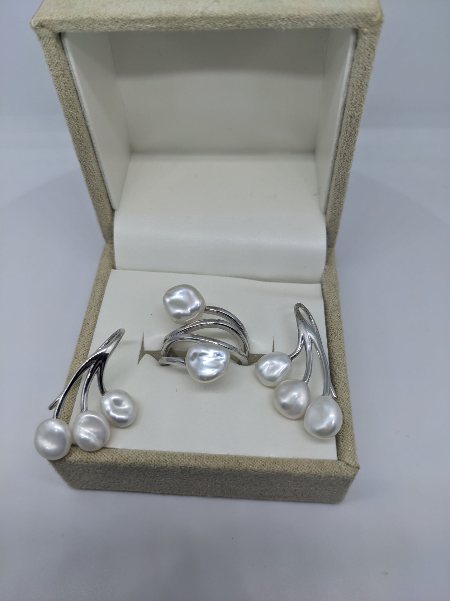 Freshwater Pearl Earrings Ring Set Size 6