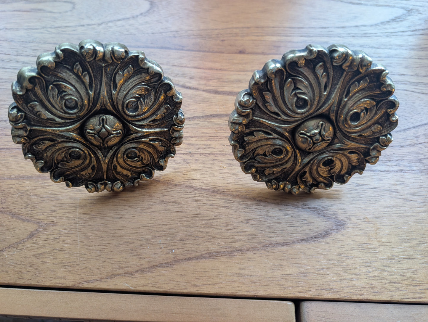 Round Syroco Brass Color Curtain Tie Backs