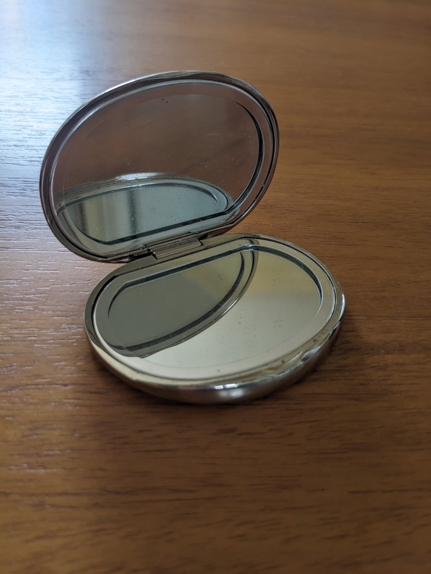 Monogrammed (S) Mirror Compact