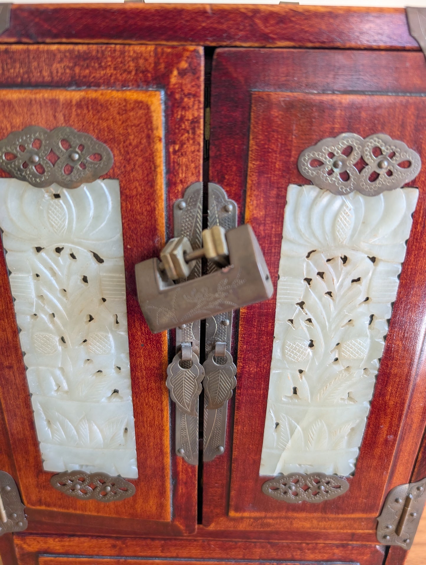 Chinese Rosewood Jewelry Box