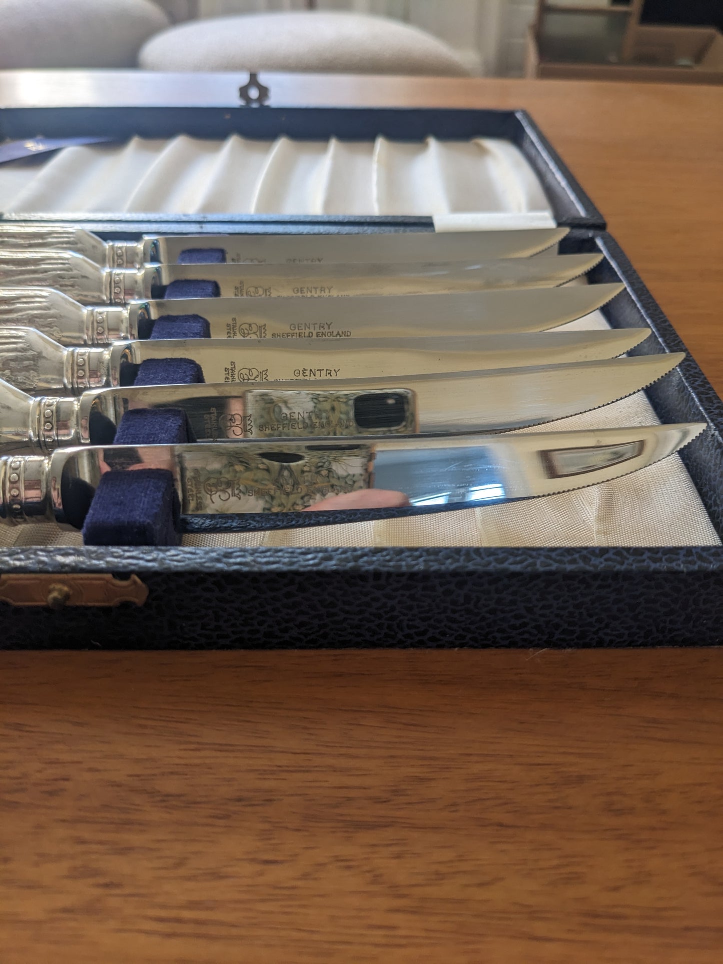 Sheffield Knives in Original Box