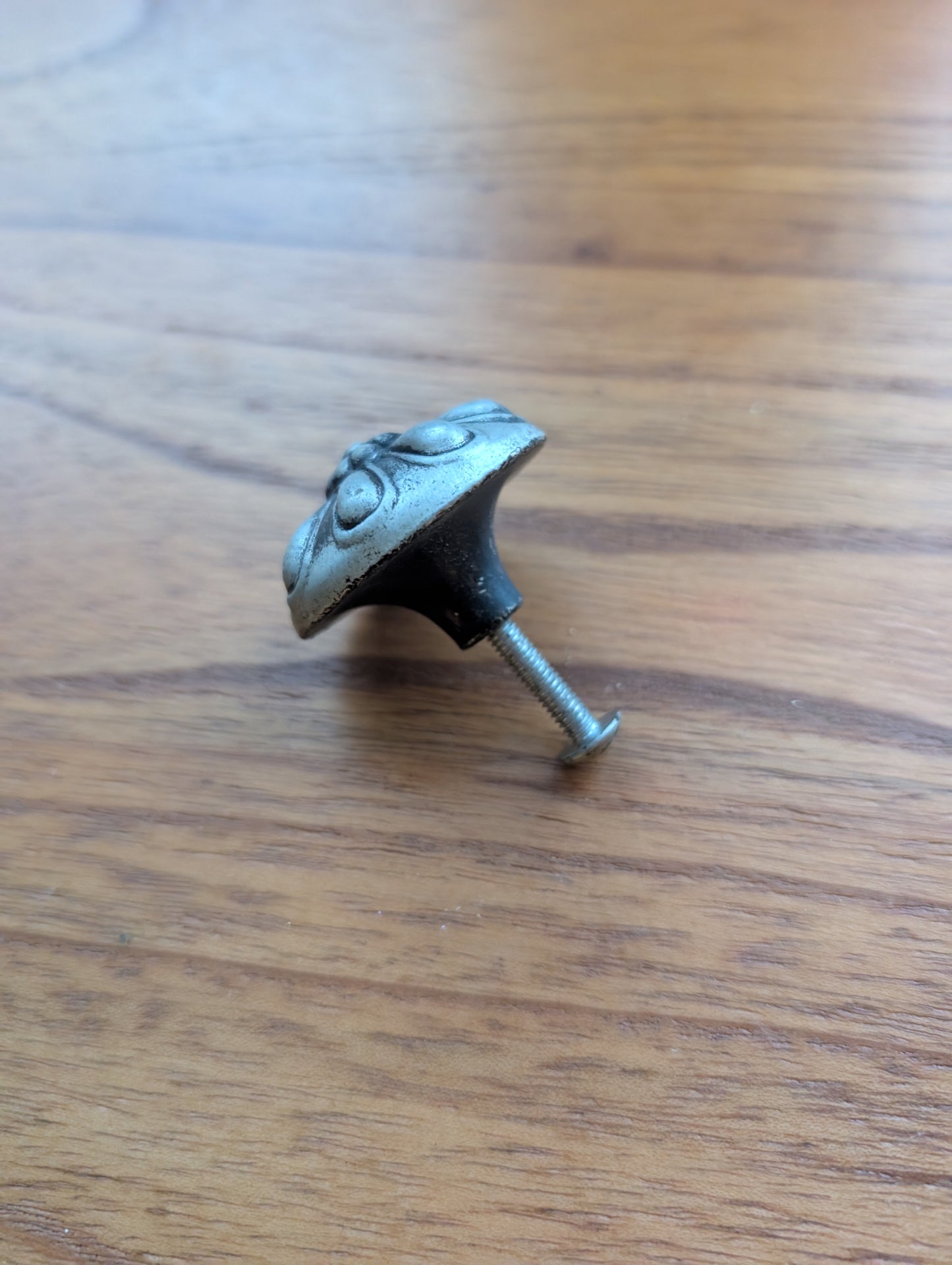 20 Pewter Color Floral Drawer Pulls