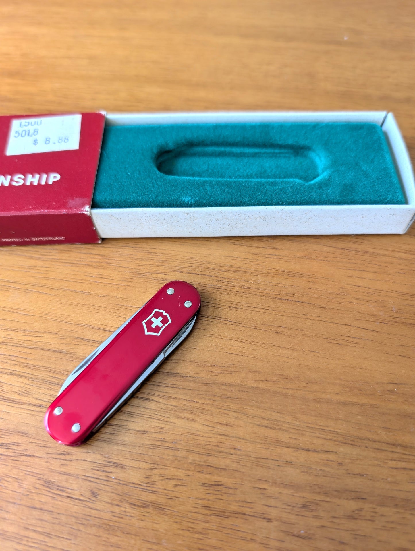 Vintage Victorinox Knife New in Box Swiss Army