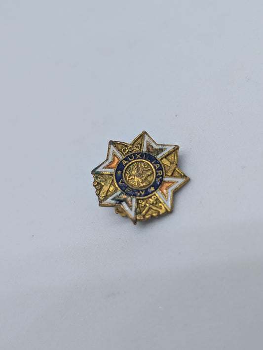 VFW Auxiliary Pinback