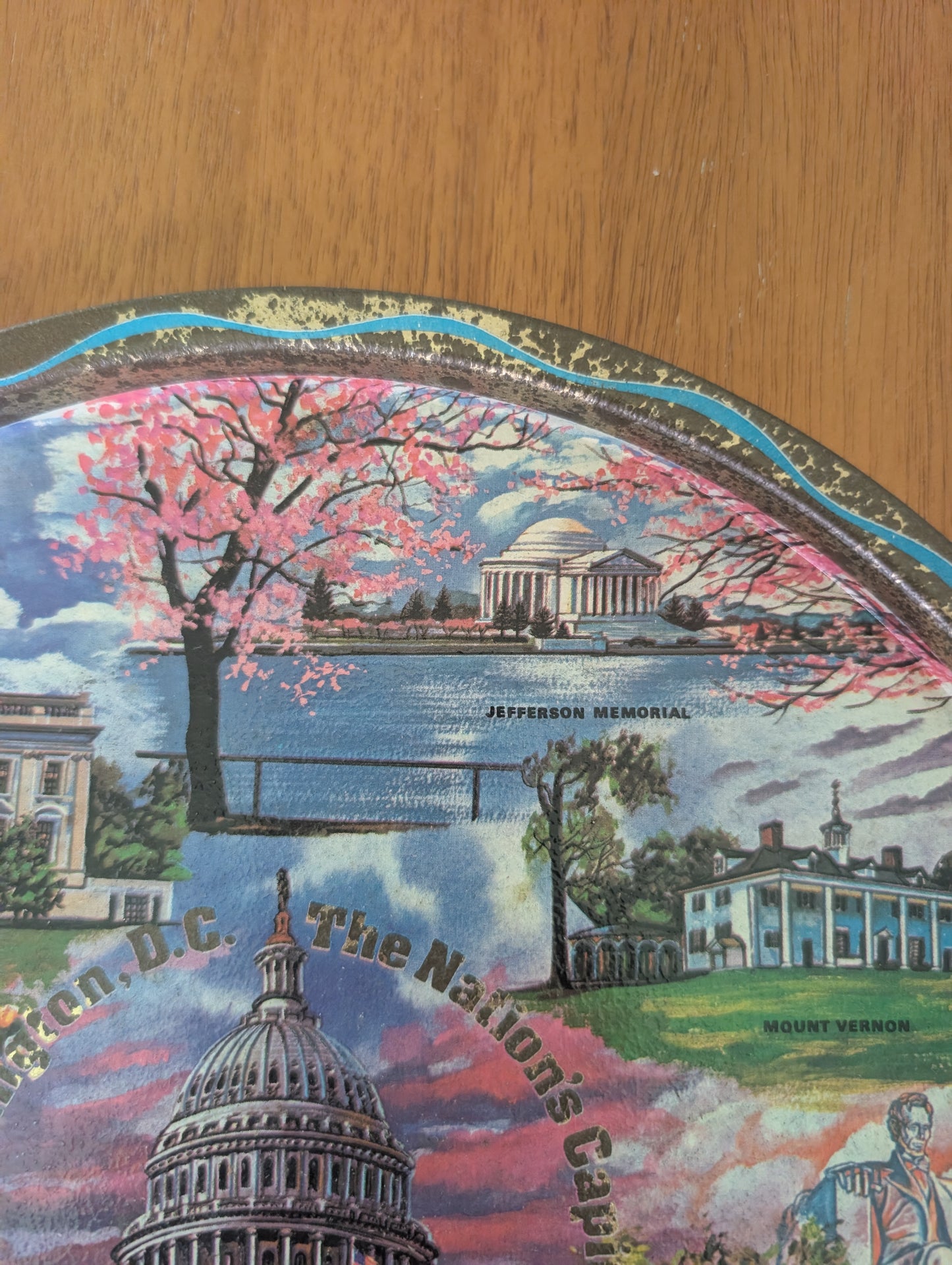 Vintage Washington DC Round Metal Vintage Souvenir Serving Tray