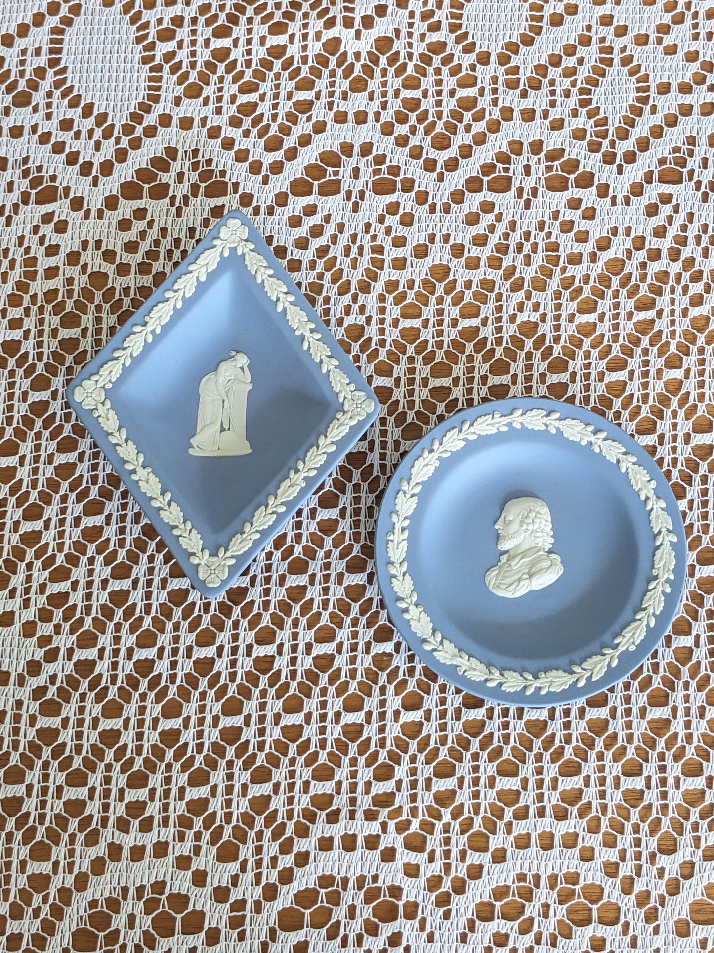 Wedgwood Trinket Bowls Featuring Shakespeare and a Girl Who Is Having a Bad Day Gift