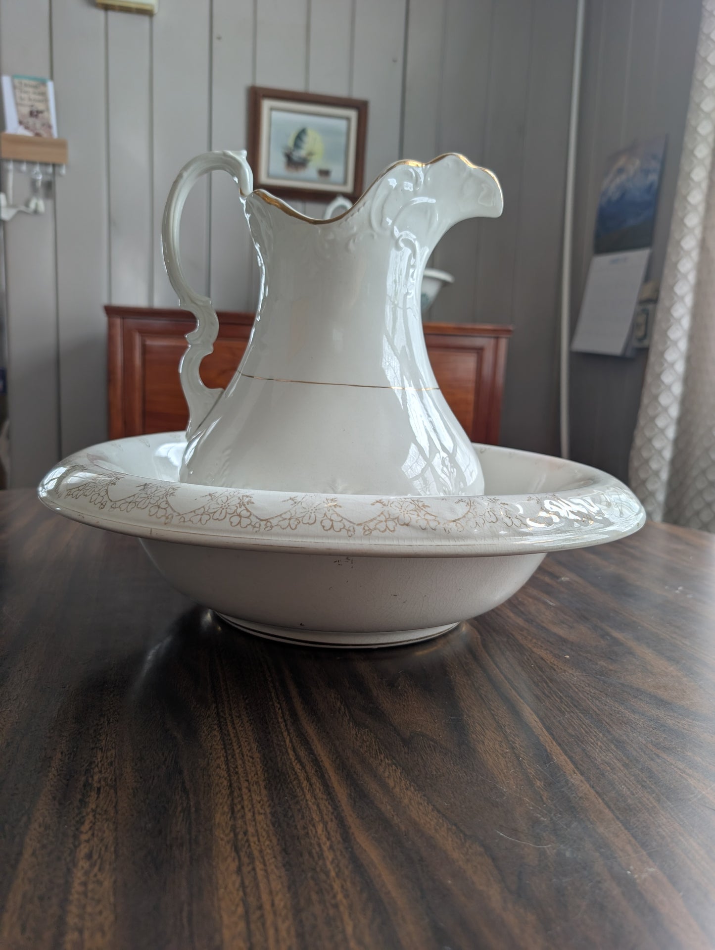 Beautiful White and Gold American 19th Century Ceramic Wash Basin + Pitcher