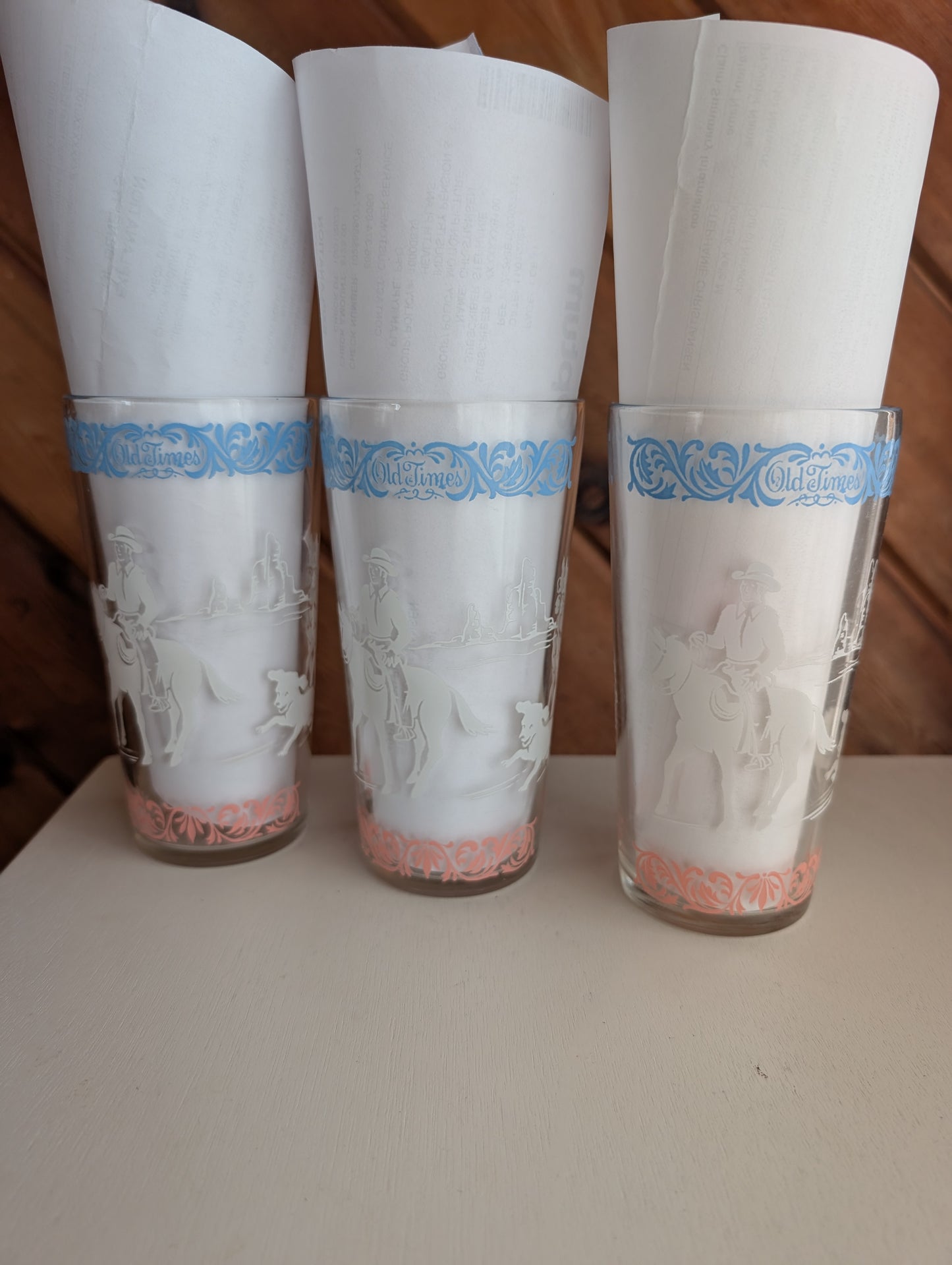 Three Vintage Hazel Atlas Winging West Glass Tumblers with Covered Wagons